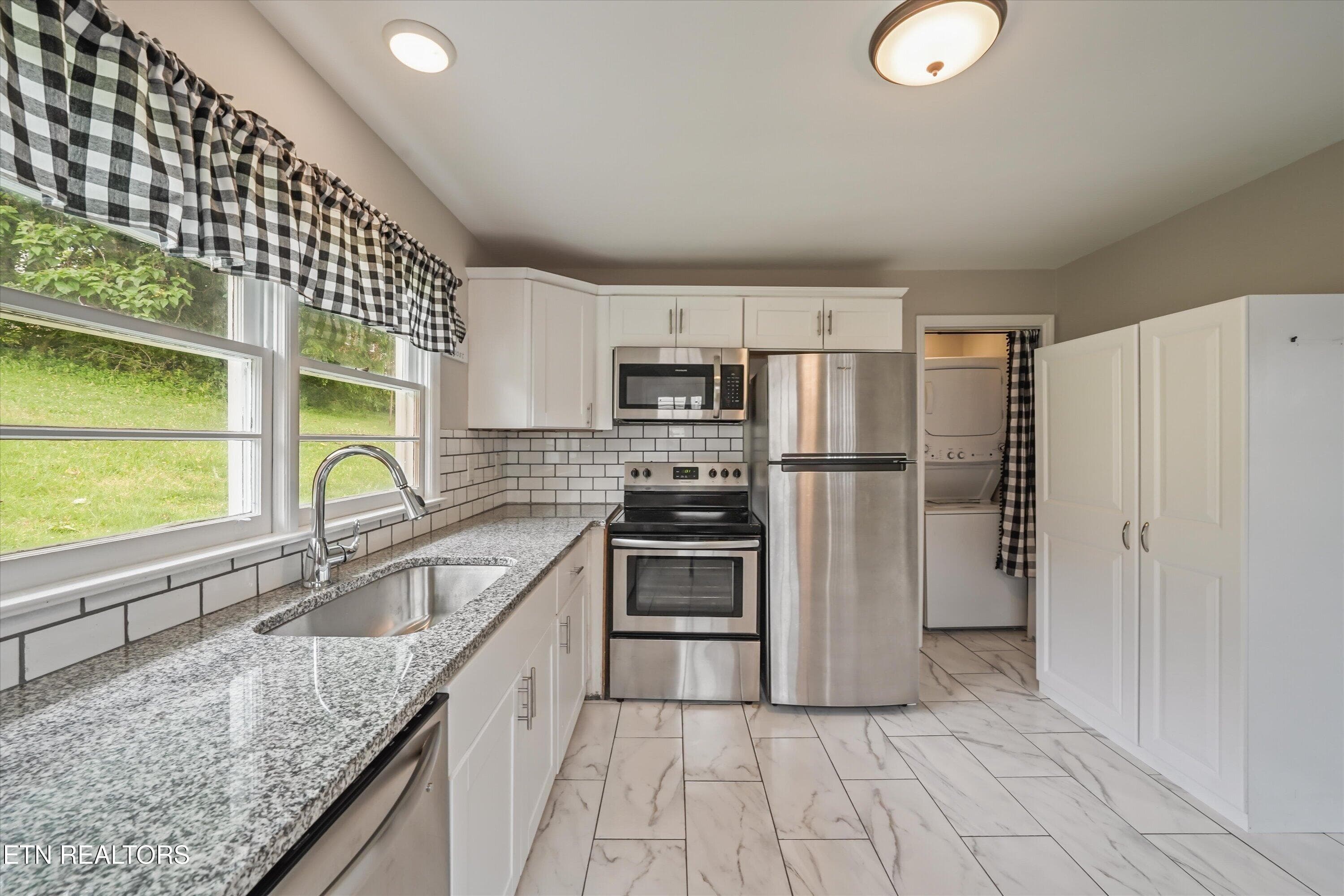 14-130 Oglewood Ave 14 - 130 Oglewood Ave, Knoxville, TN 37917, Knoxville