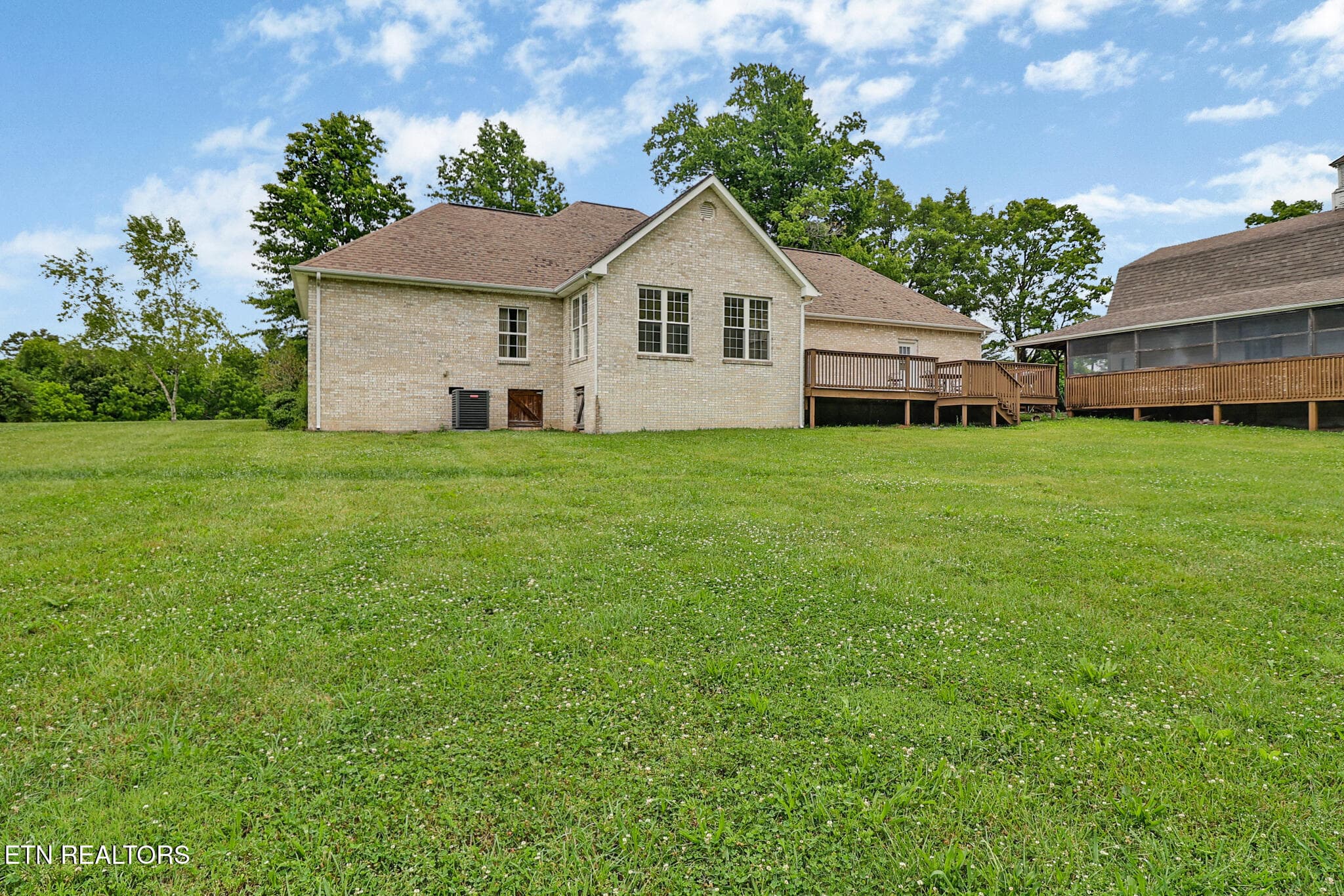 n44a8278-n44a8282 - 809 Buffalo Tr, Clarkrange, TN 38553, Clarkrange