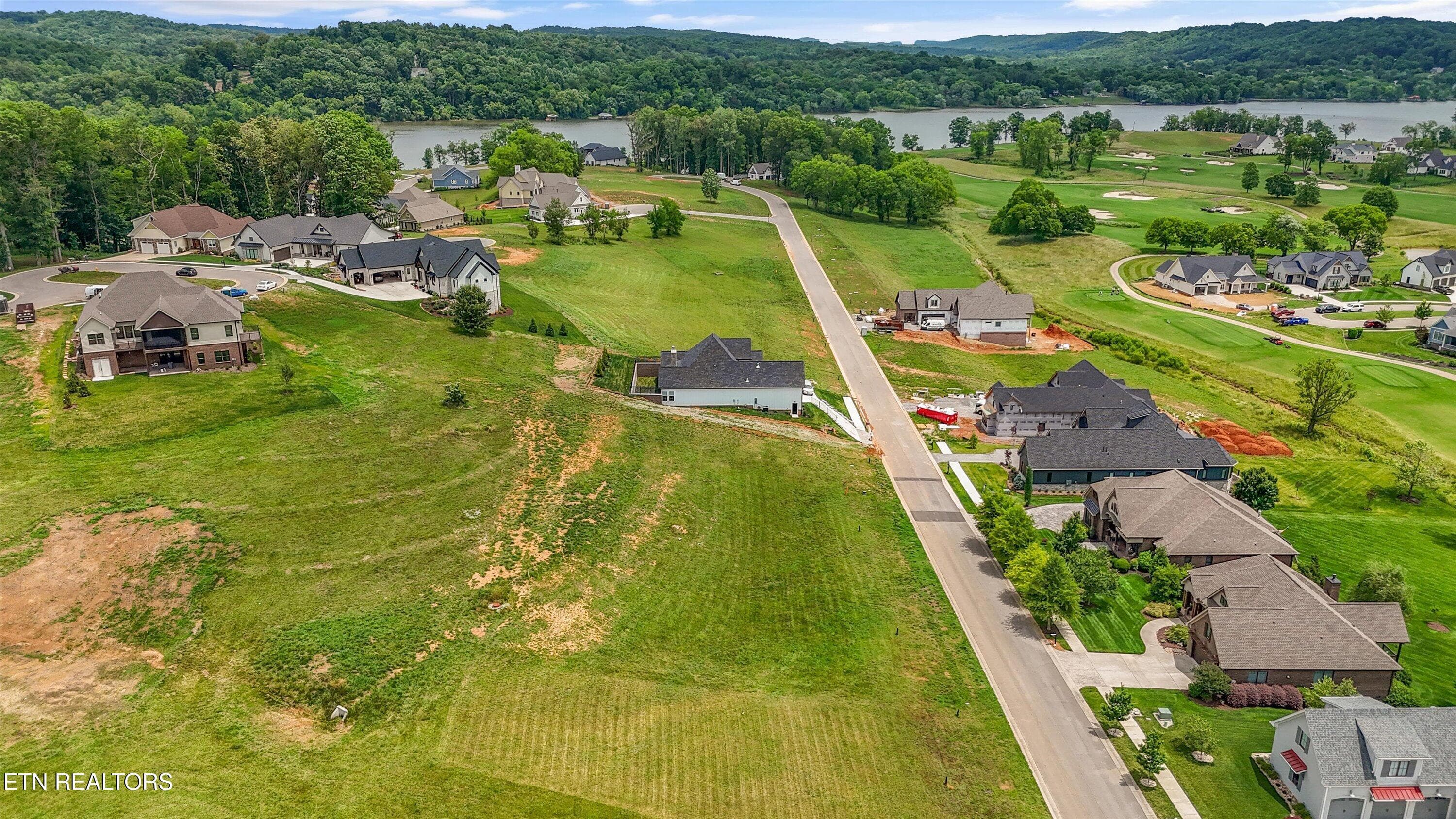 chestnut - 2033 Chestnut Lane, Loudon, TN 37774