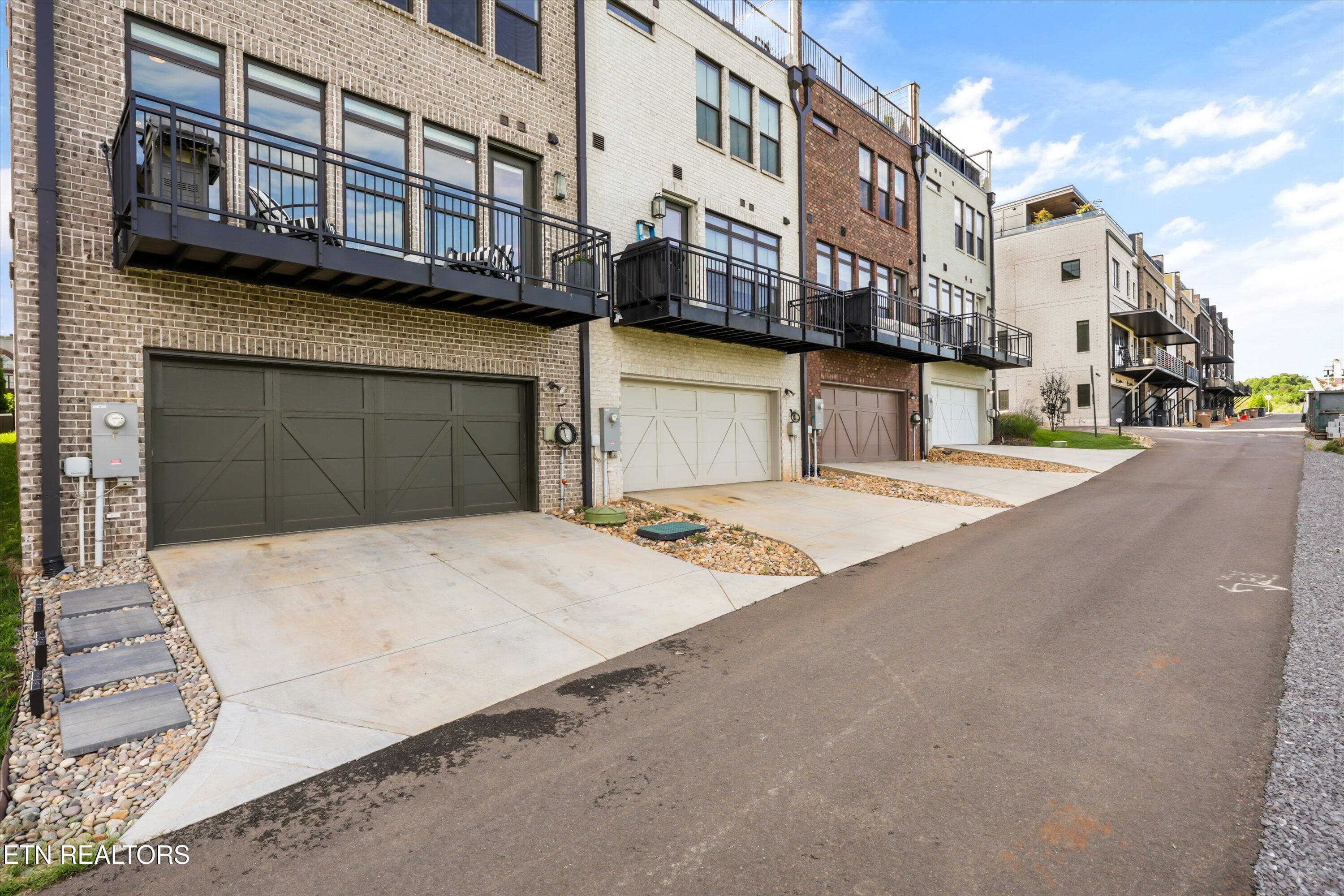 57-9456 Horizon Dr62 - 9456 Horizon Drive, Knoxville, TN 37922, Knoxville