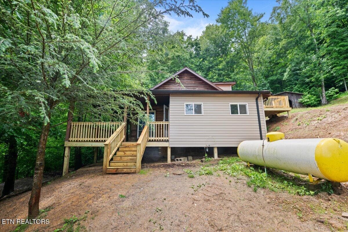 578 Fox Branch Rd, Clairfield, TN 37715