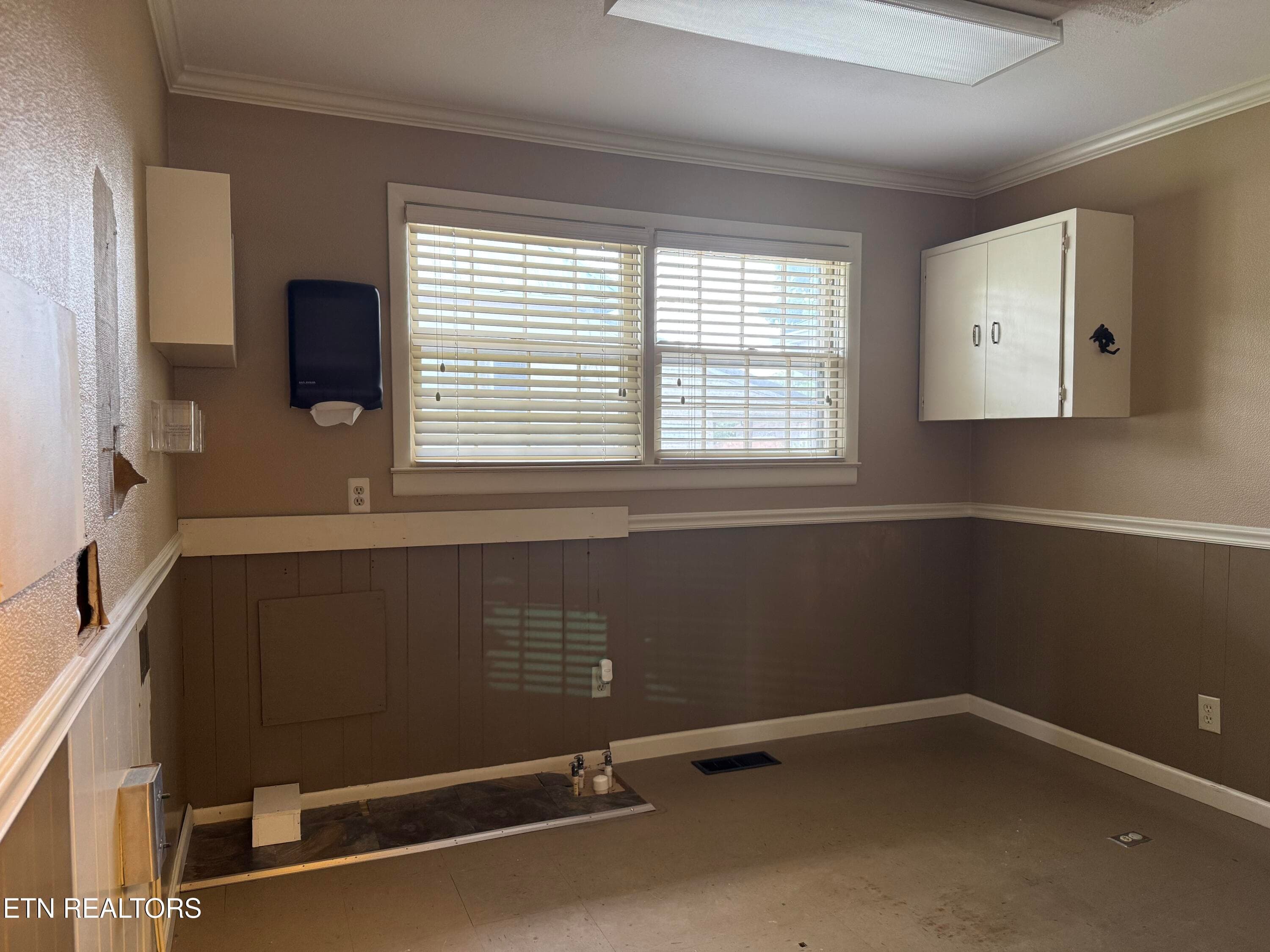 Room #4 - 705 Mulberry St, Loudon, TN 37774