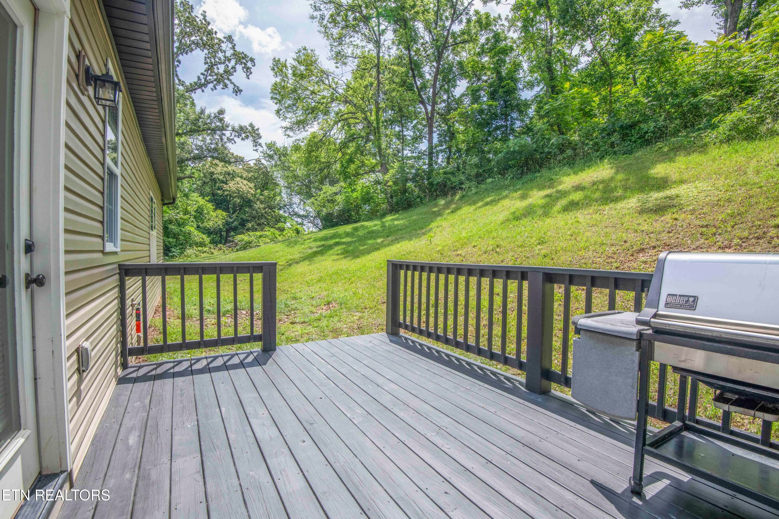 yard 9_1 - 524 Westbury Drive, Clinton, TN 37716