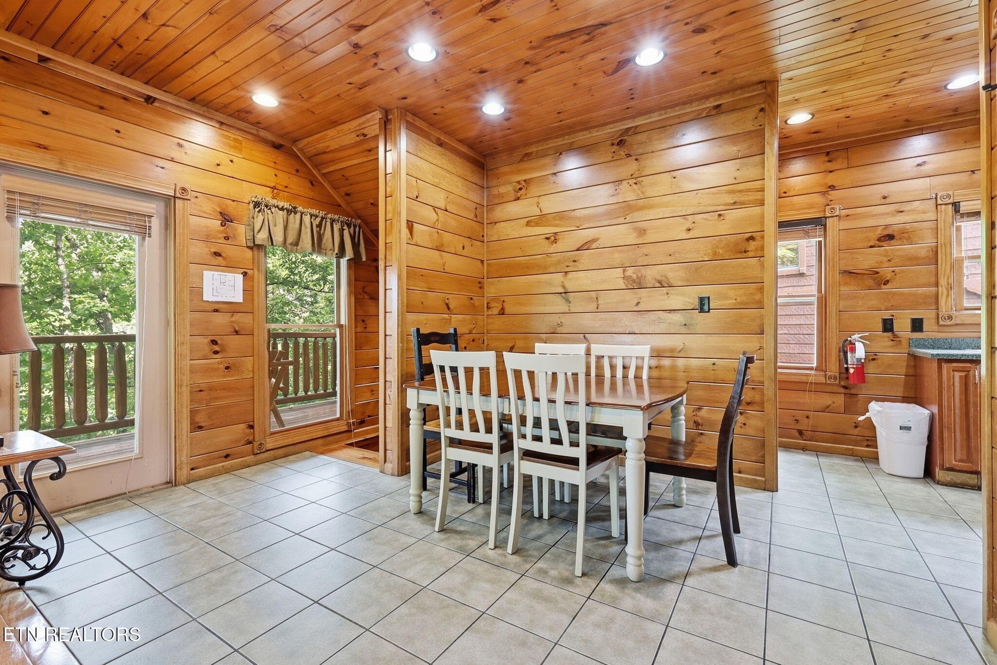18-web-or-mls-3F1A4829 - 826 Great Smoky Way, Gatlinburg, TN 37738, Gatlinburg