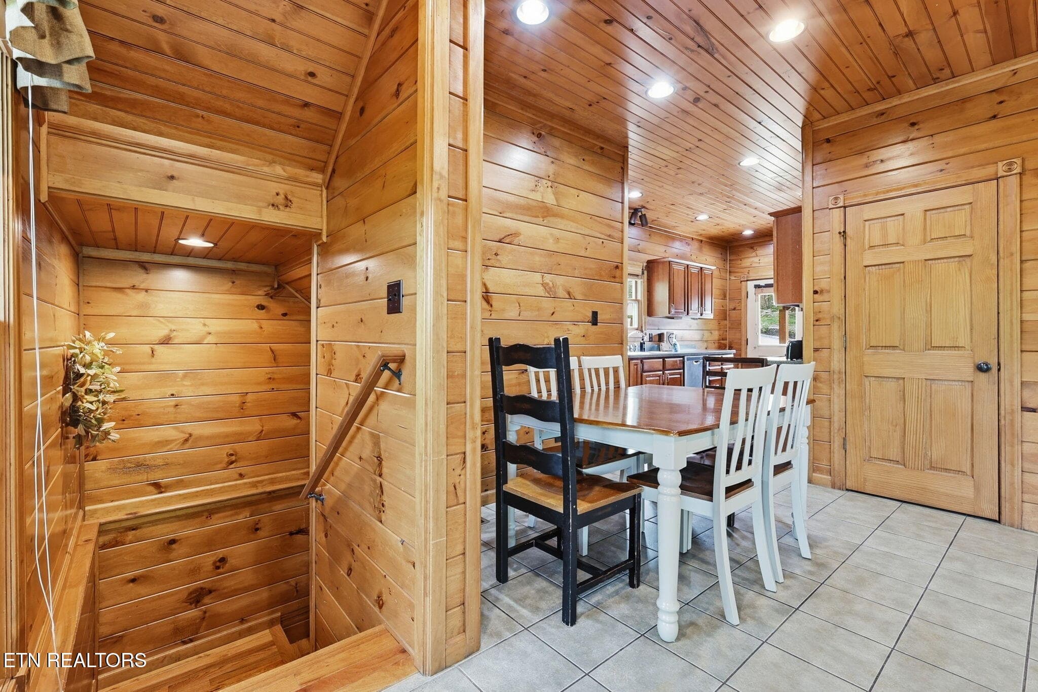 26-web-or-mls-3F1A4863 - 826 Great Smoky Way, Gatlinburg, TN 37738, Gatlinburg
