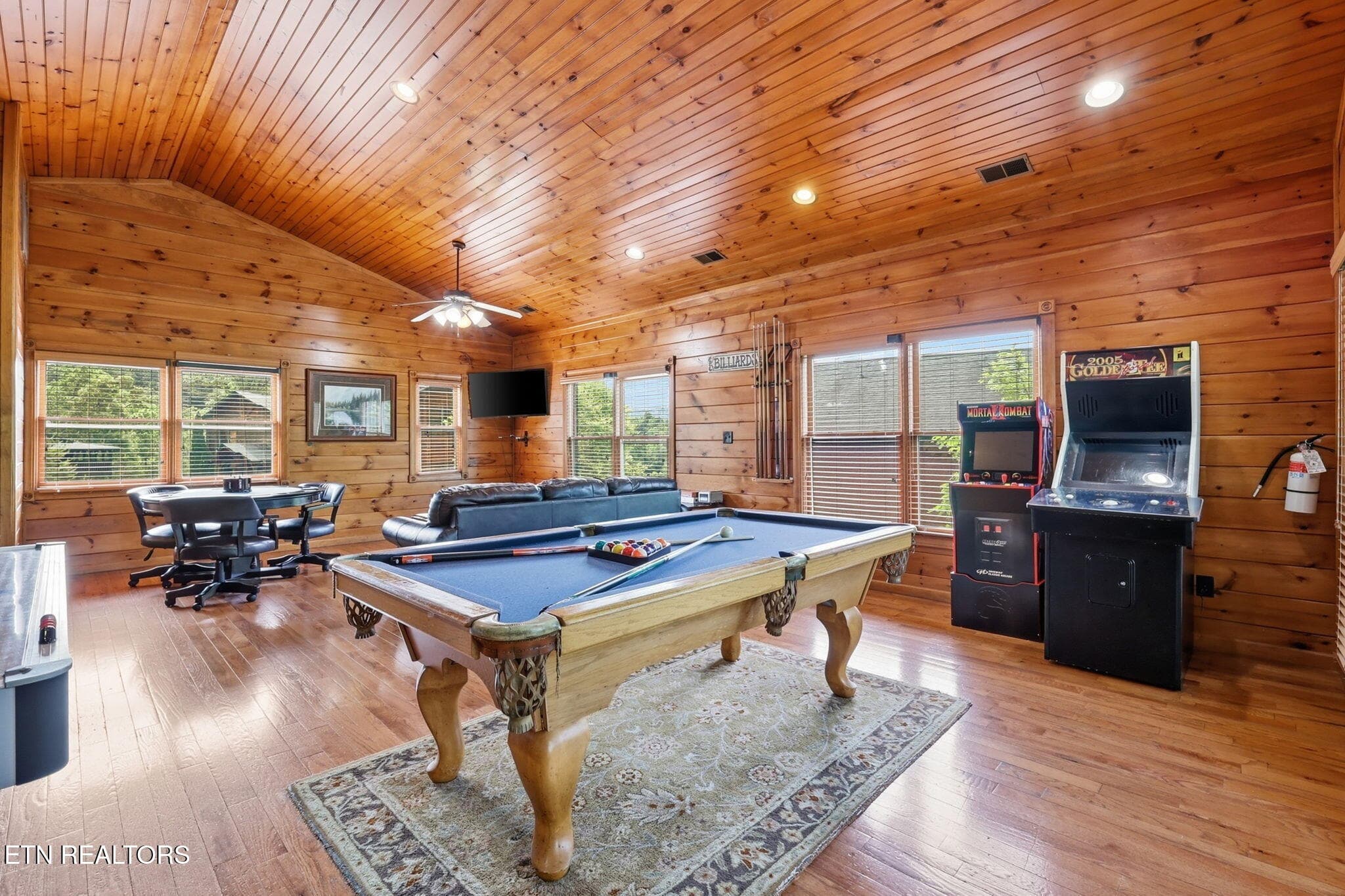 30-web-or-mls-3F1A4879 - 826 Great Smoky Way, Gatlinburg, TN 37738, Gatlinburg
