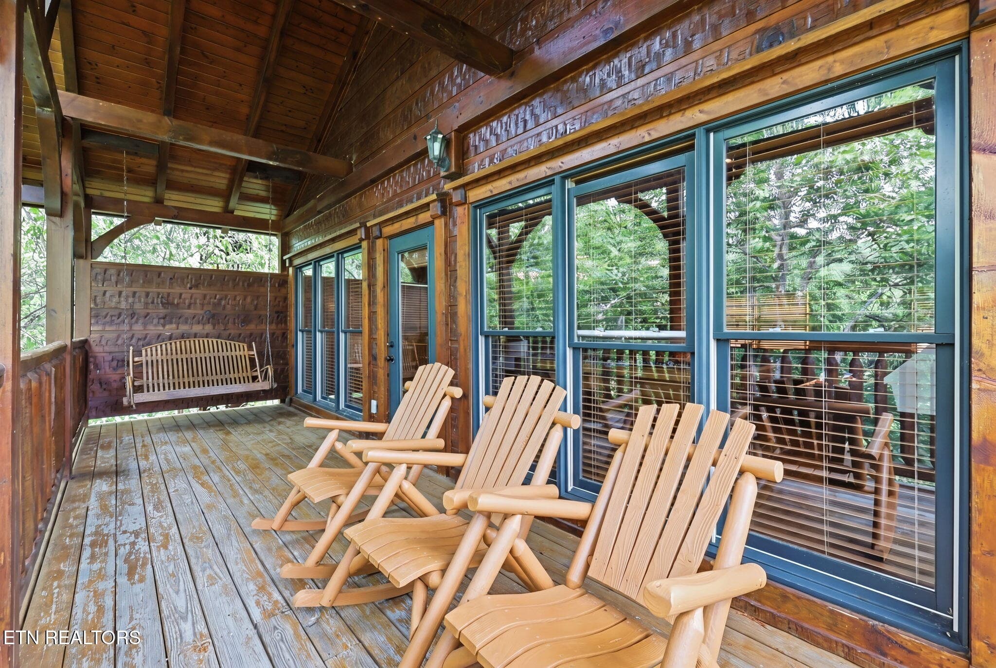 39-web-or-mls-3F1A4911_reedit_a244439e - 826 Great Smoky Way, Gatlinburg, TN 37738, Gatlinburg