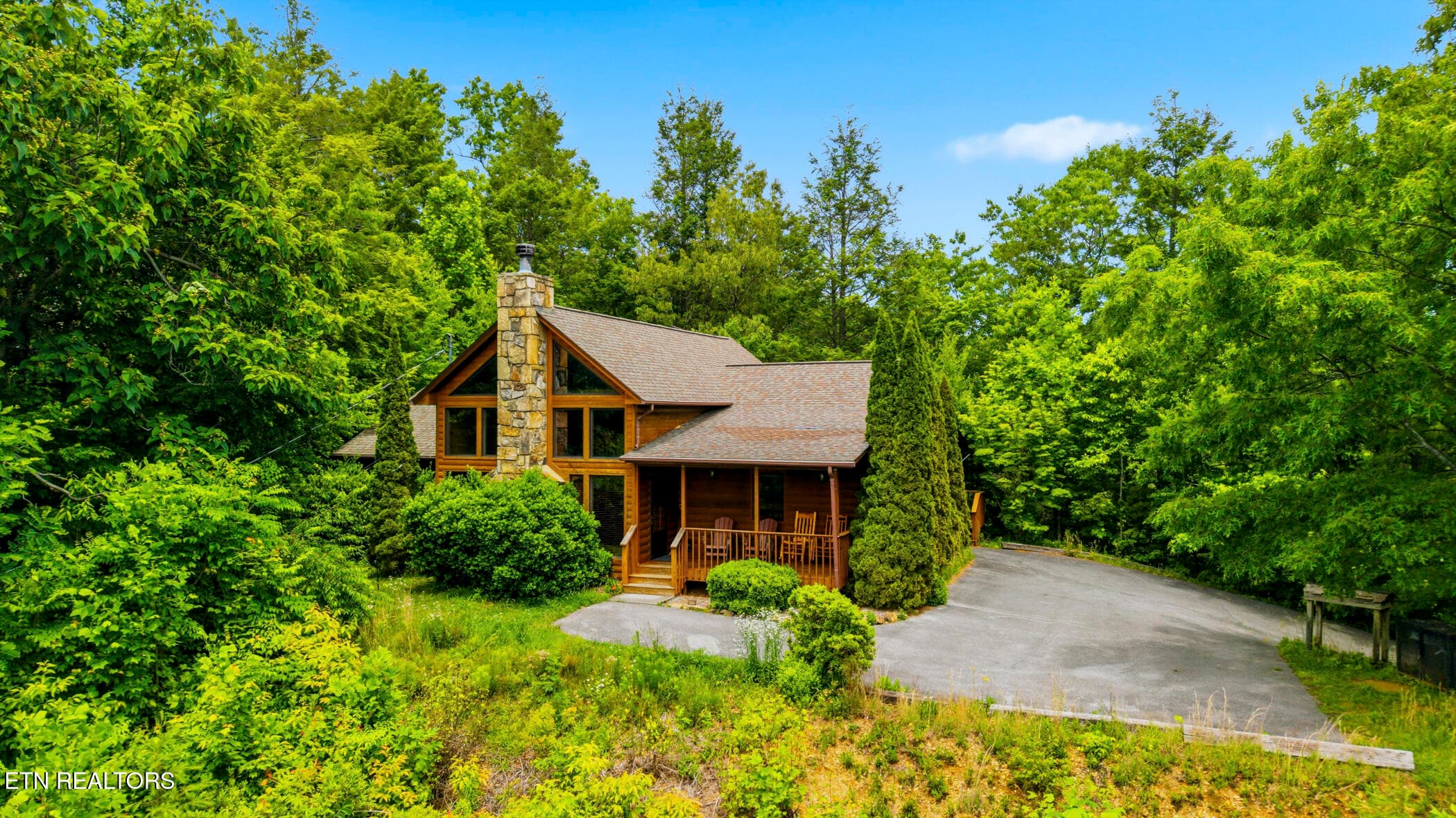 dji_20260529135123_0450_d - 817 Sunshine Tr, Gatlinburg, TN 37738, Gatlinburg