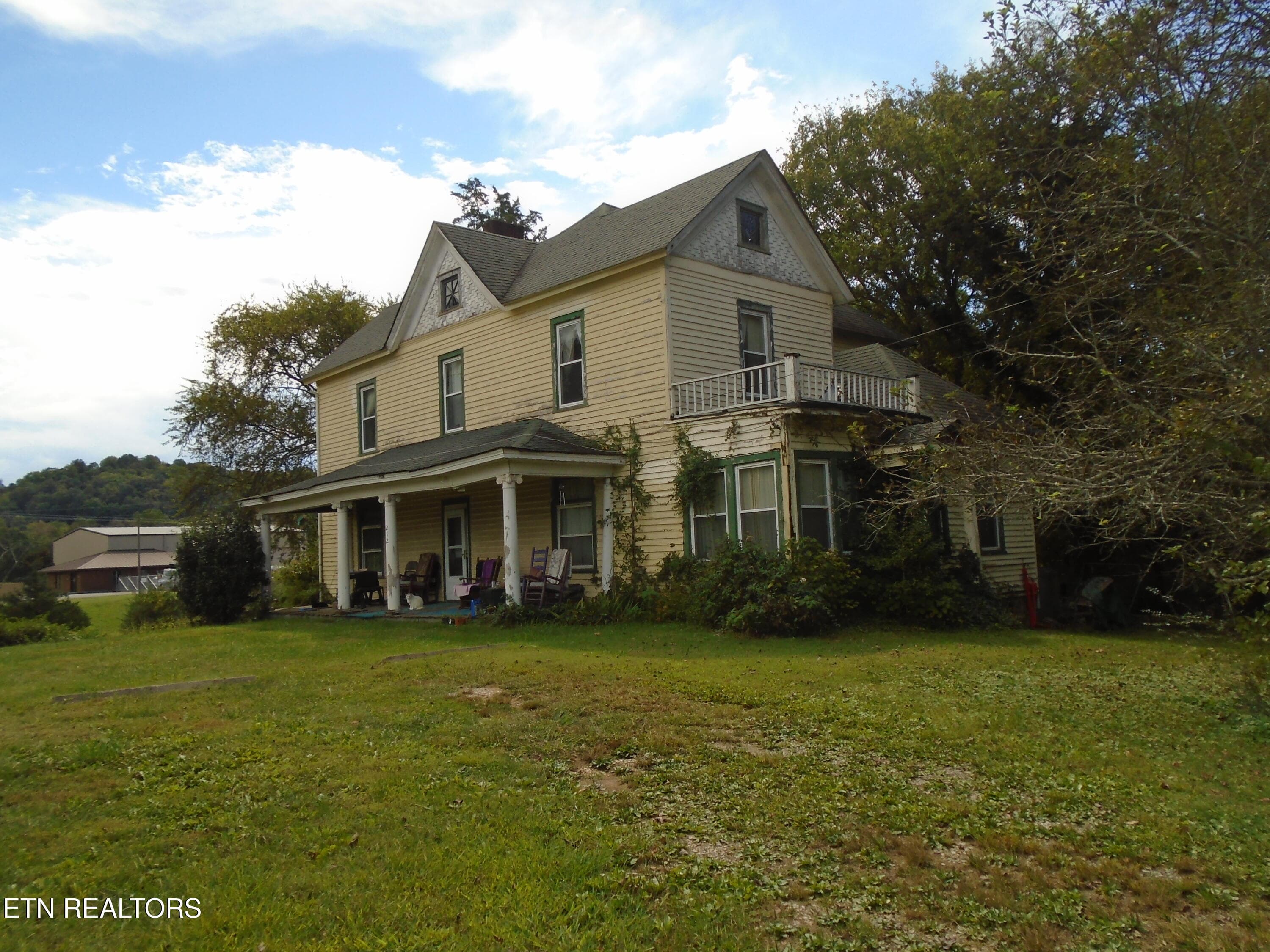 DSC00622 - 212 Dunlap Hollow Rd, Friendsville, TN 37737, Friendsville