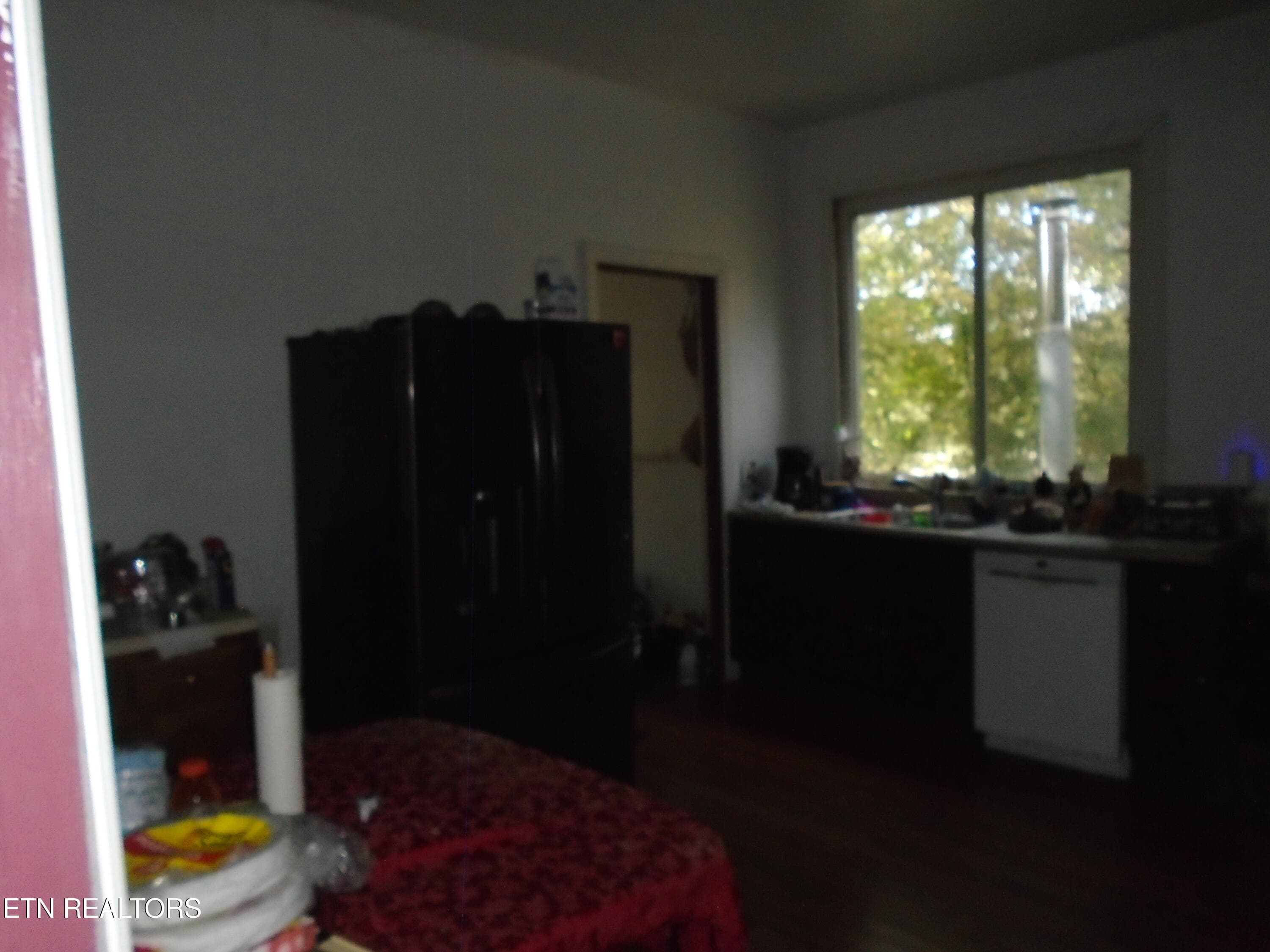 DSC00648 - 212 Dunlap Hollow Rd, Friendsville, TN 37737, Friendsville