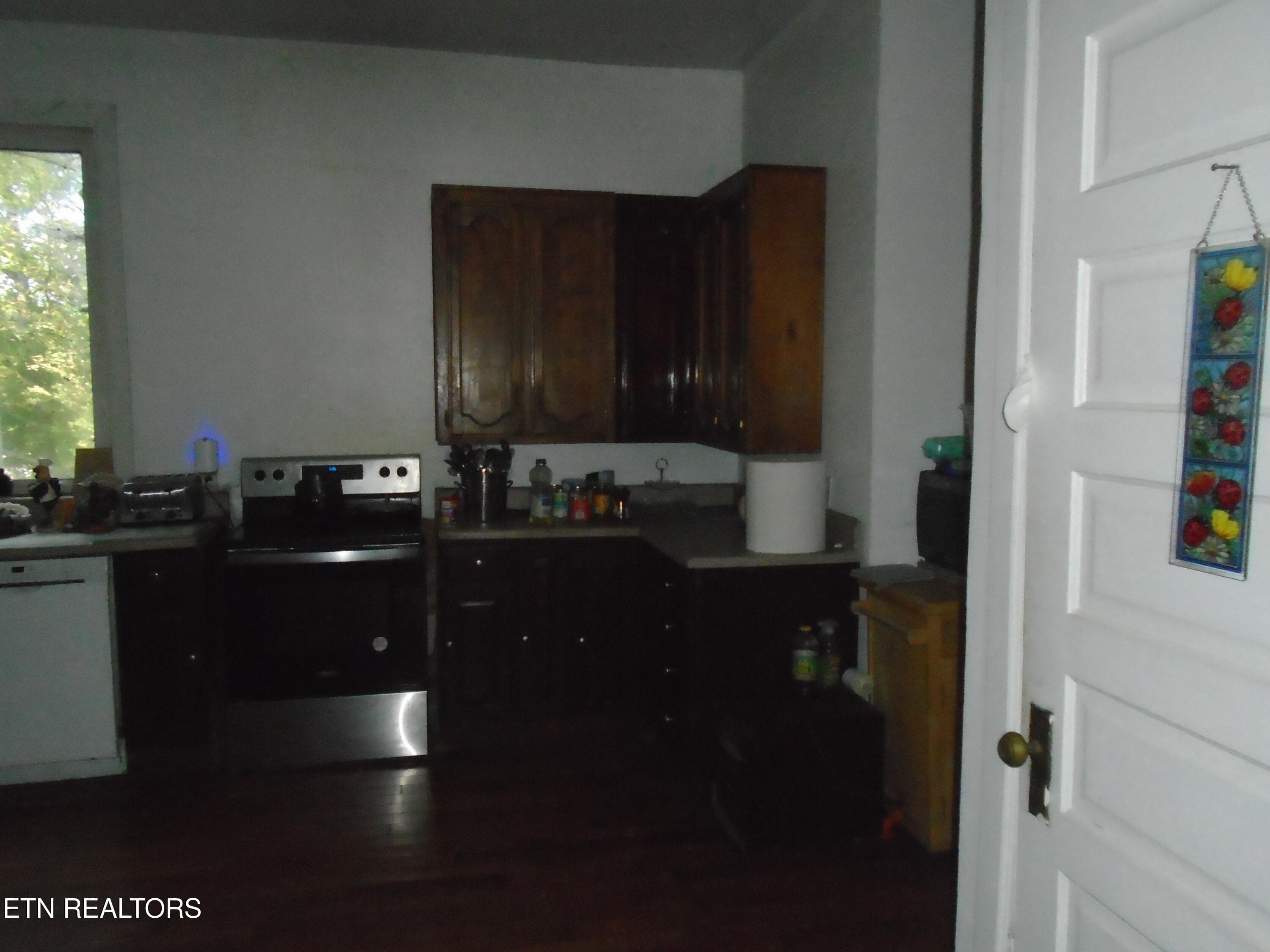 DSC00649 - 212 Dunlap Hollow Rd, Friendsville, TN 37737, Friendsville