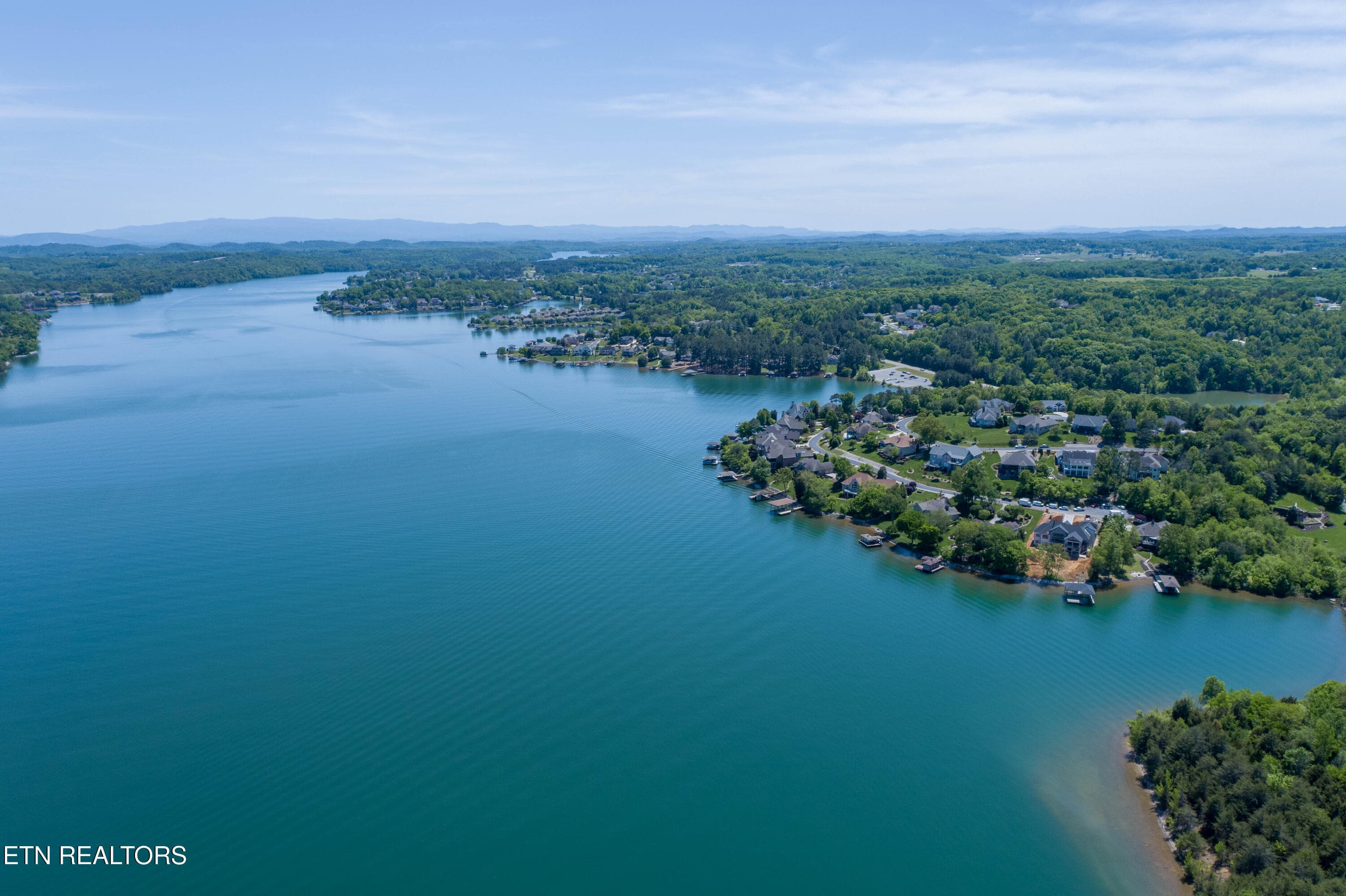 Tellico Lake - 213 Gado Lane, Loudon, TN 37774