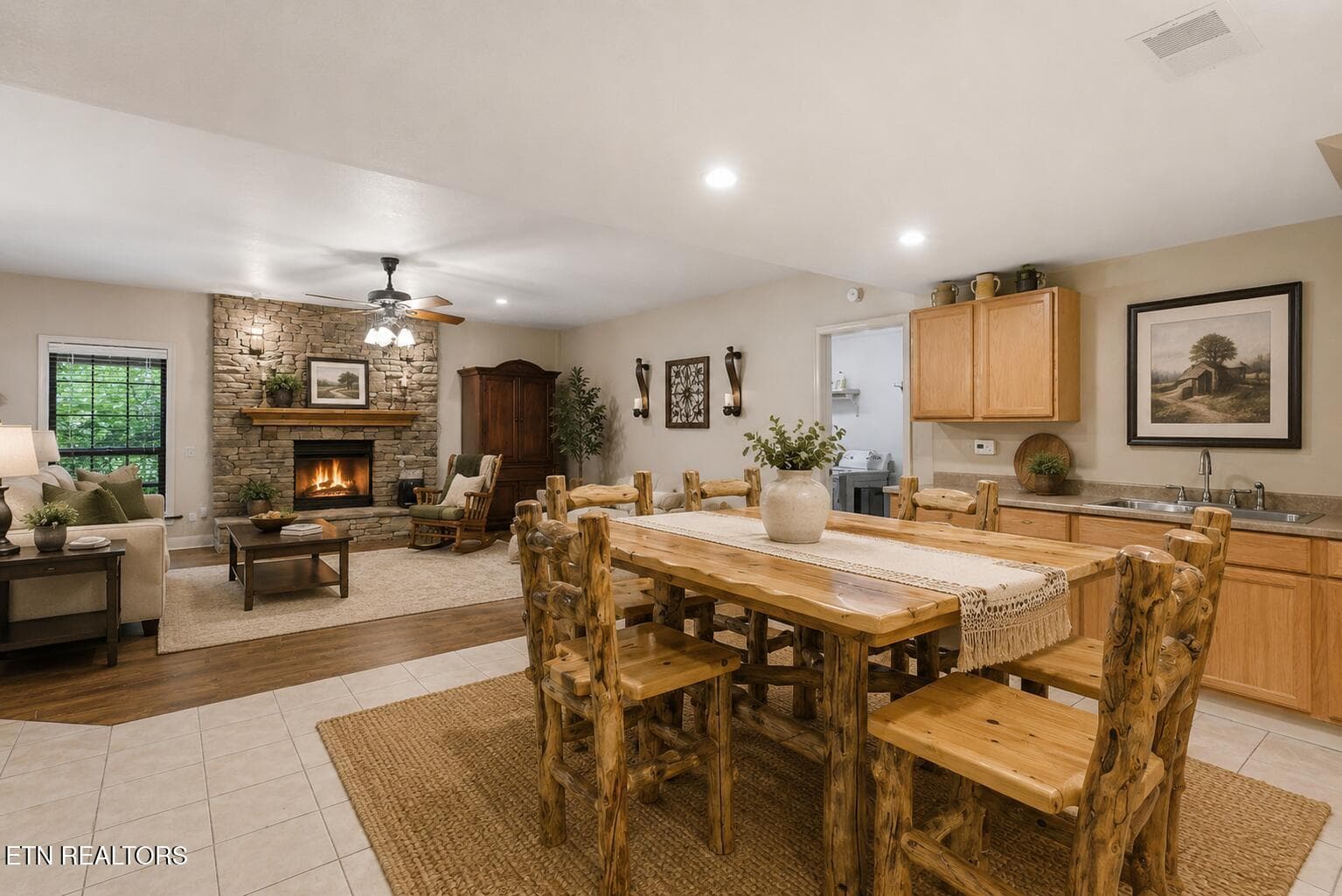 13640FED-10C9-441B-932F-41BE9231E6D5 - 201 Clear Point Lane, Pigeon Forge, TN 37863, Pigeon Forge
