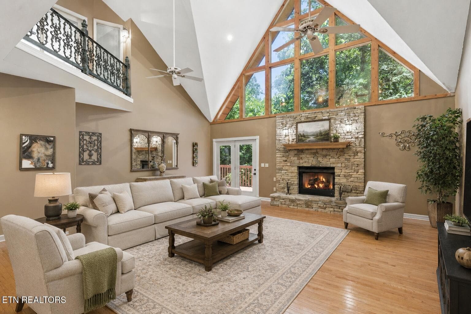 494FB135-5347-40F5-8B5C-5B5619A6B30A - 201 Clear Point Lane, Pigeon Forge, TN 37863, Pigeon Forge
