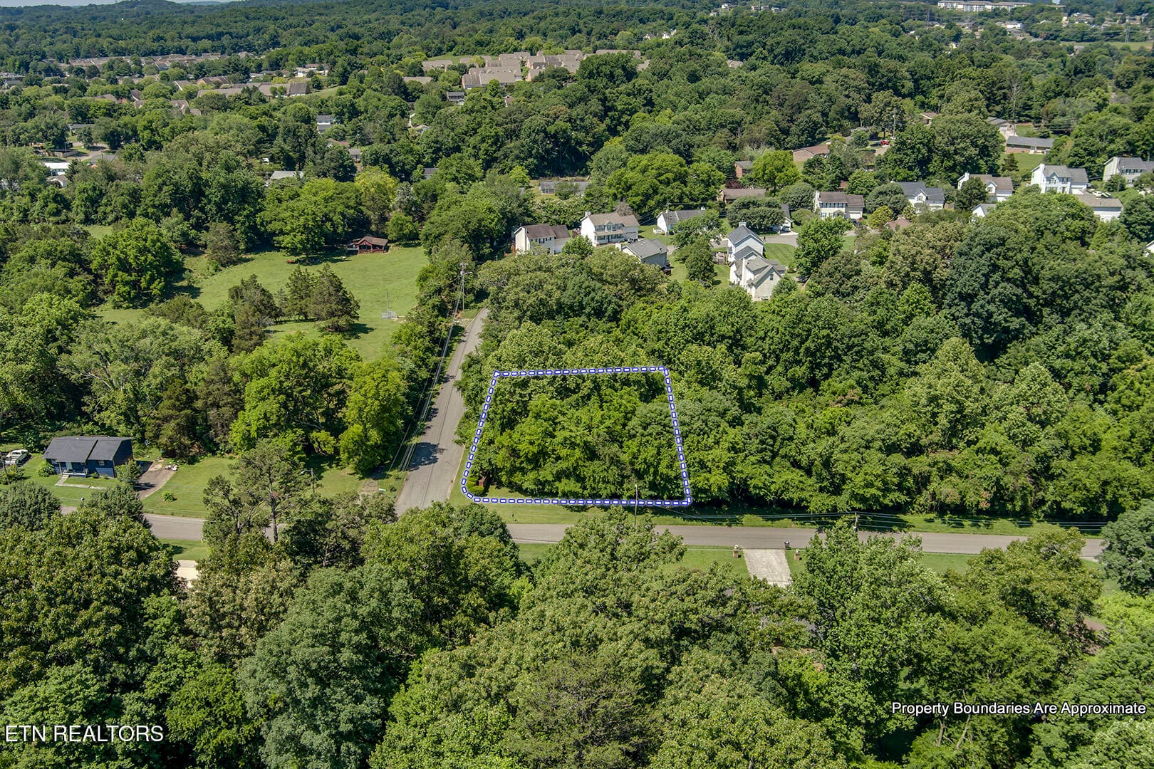 09_WilkesboroLane_5804_Birdseye_SW - 0 Wilkesboro Lane, Knoxville, TN 37912, Knoxville