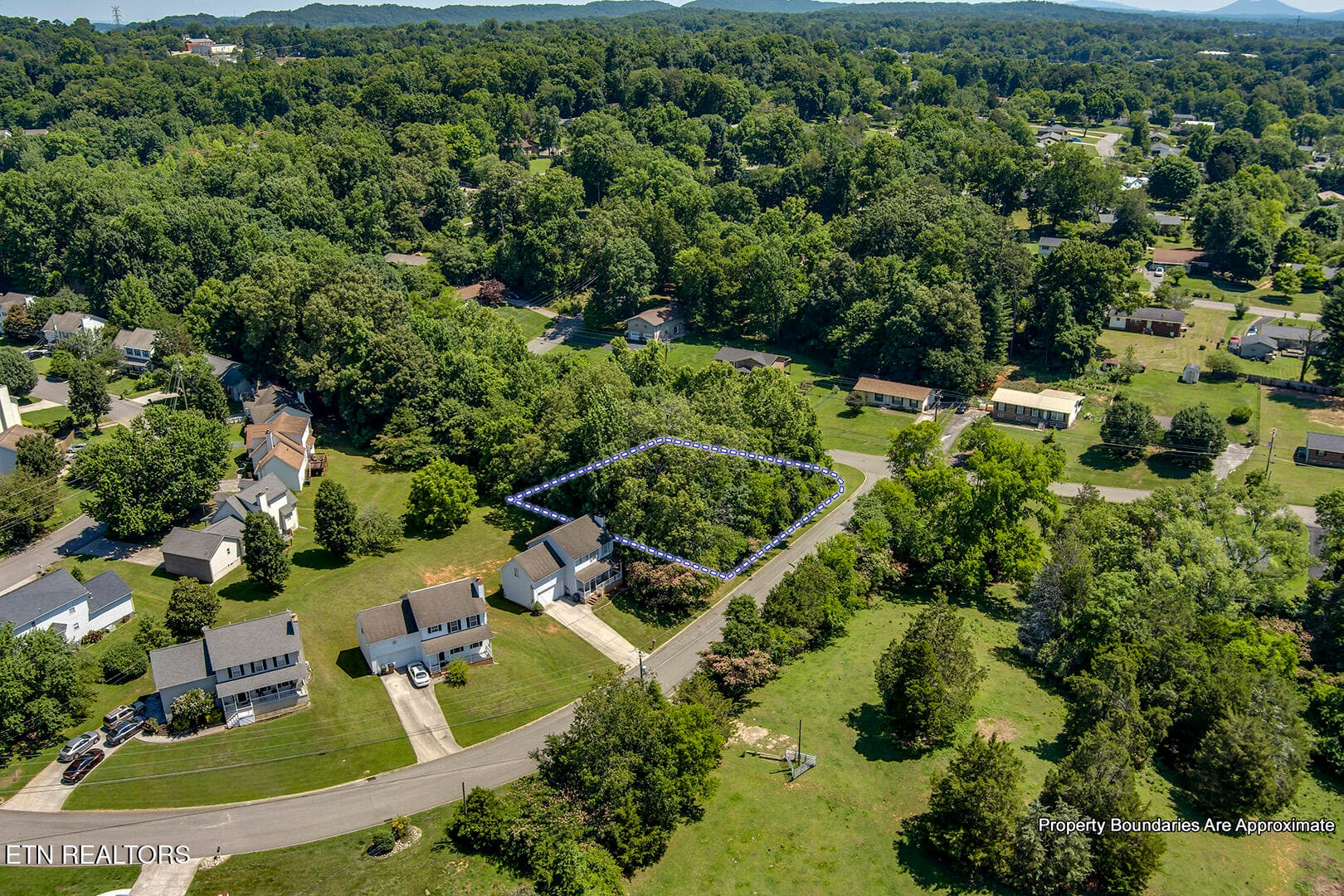 14_WilkesboroLane_5804_N-NE - 0 Wilkesboro Lane, Knoxville, TN 37912, Knoxville