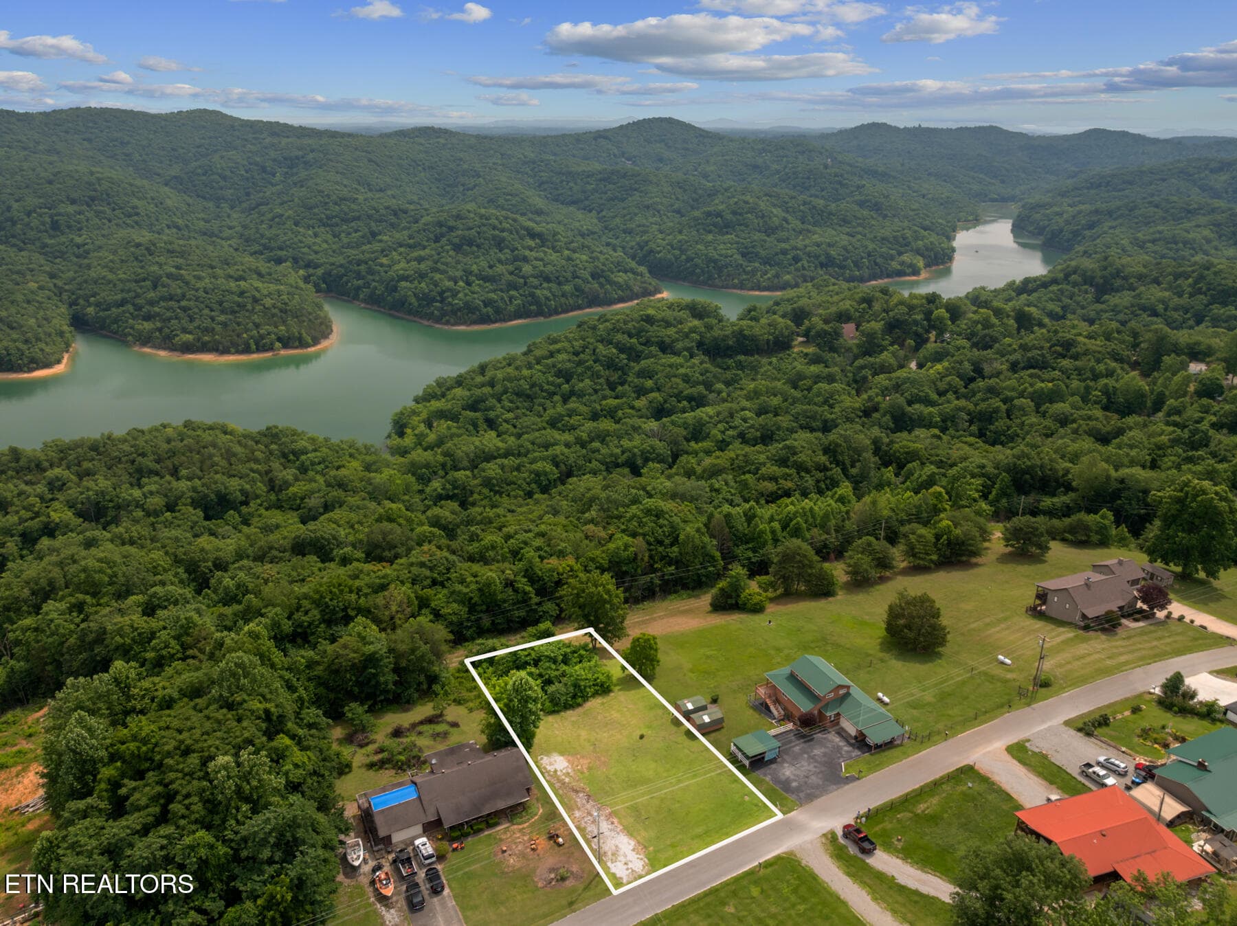 gedwill property lines 4 - 976 Livingston Boat Dock Rd, Allons, TN 38541