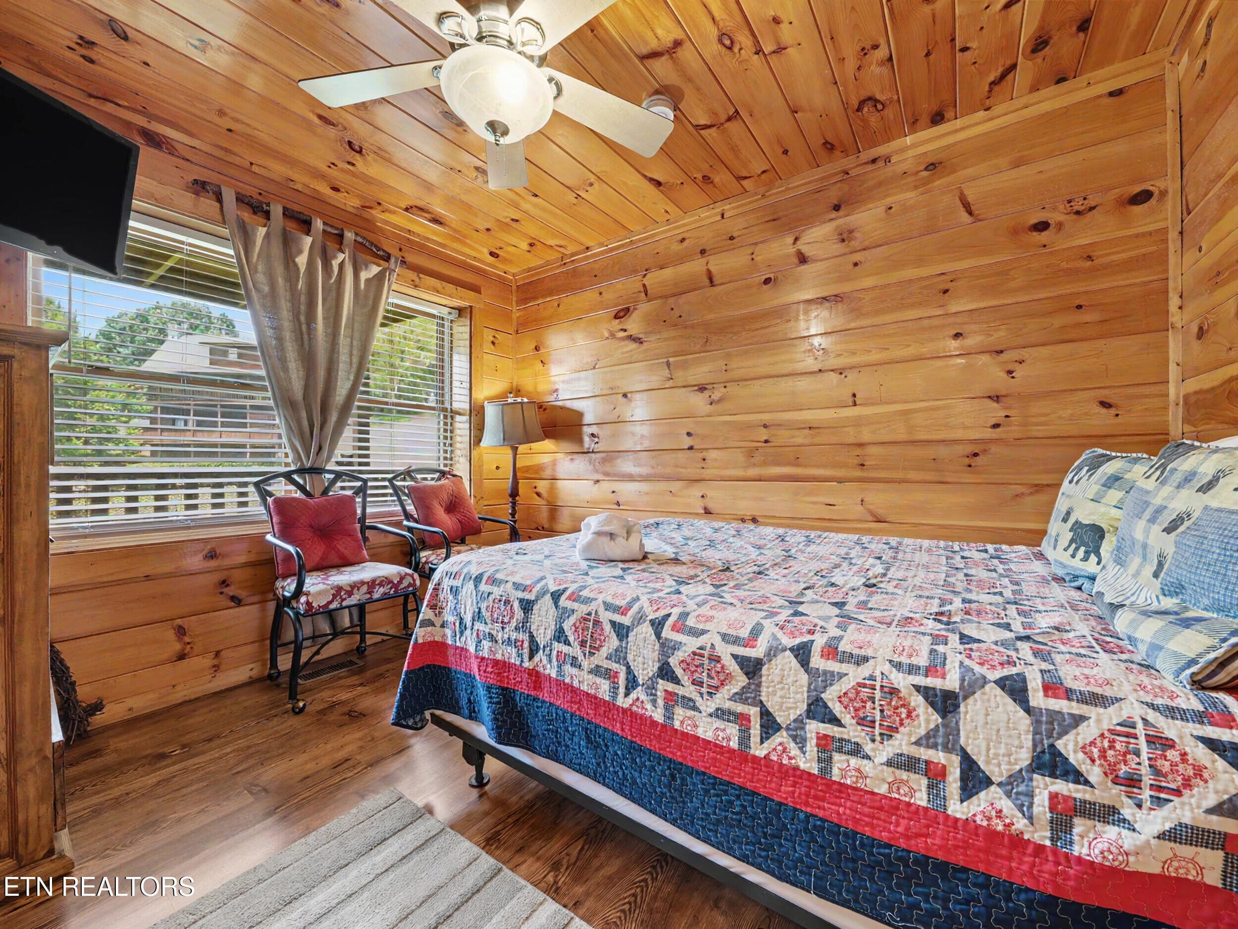 Downstairs Bedroom 3 - 1629 Little Cabin Loop, Pigeon Forge, TN 37862, Pigeon Forge