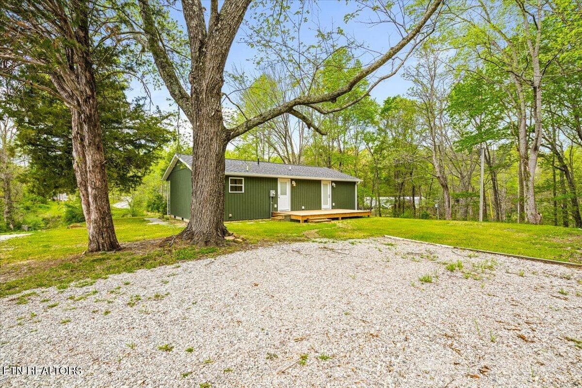 44-135 Cougar Ridge Pvt Dr - 520 W Hills Drive, Huntsville, TN 37756