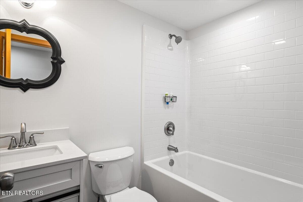 12-135 Cougar Ridge Pvt Dr - 520 W Hills Drive, Huntsville, TN 37756