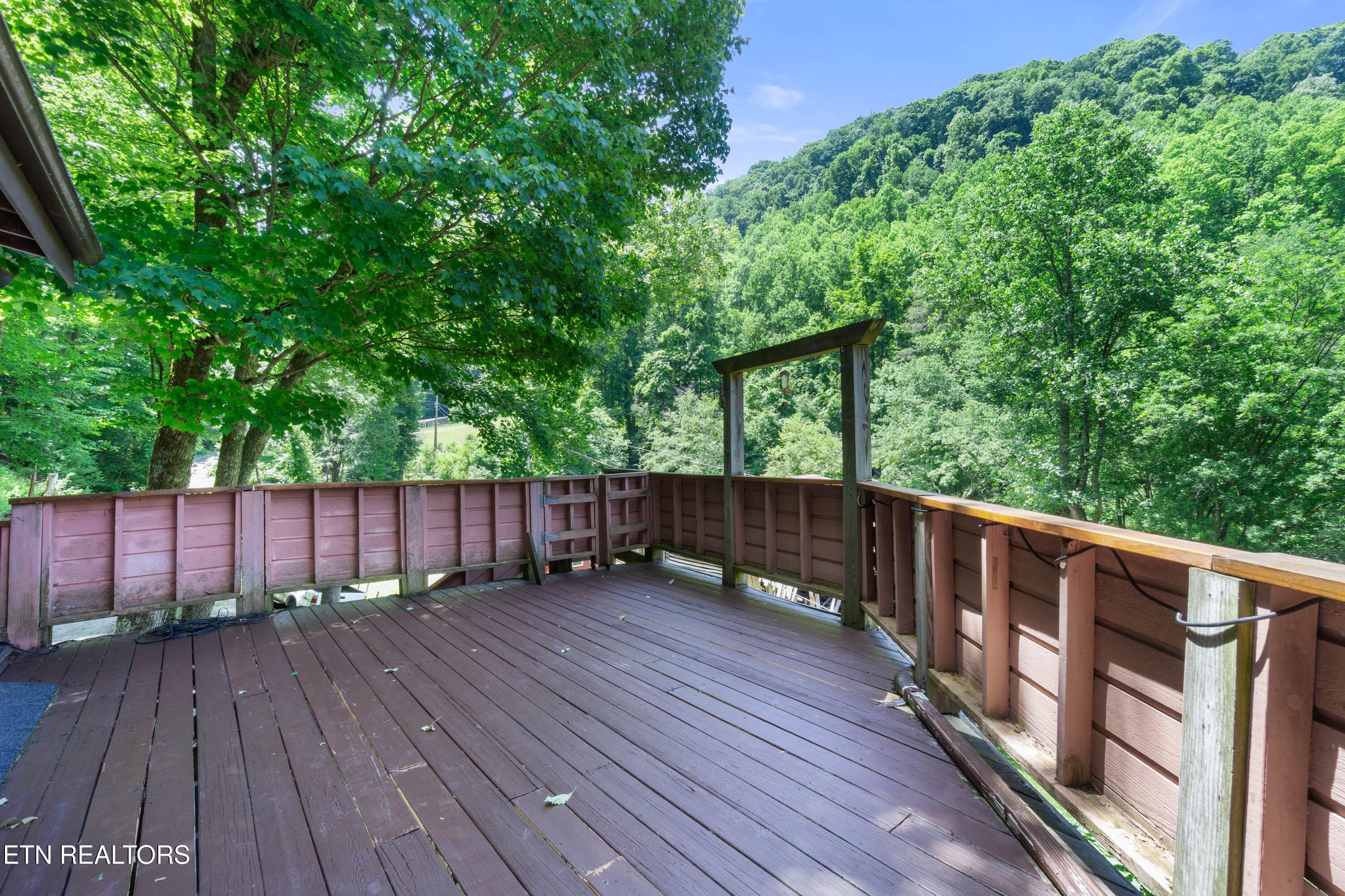 800 Tumbling Creek Rd-17 - 800 Tumbling Creek Rd, Erwin, TN 37650
