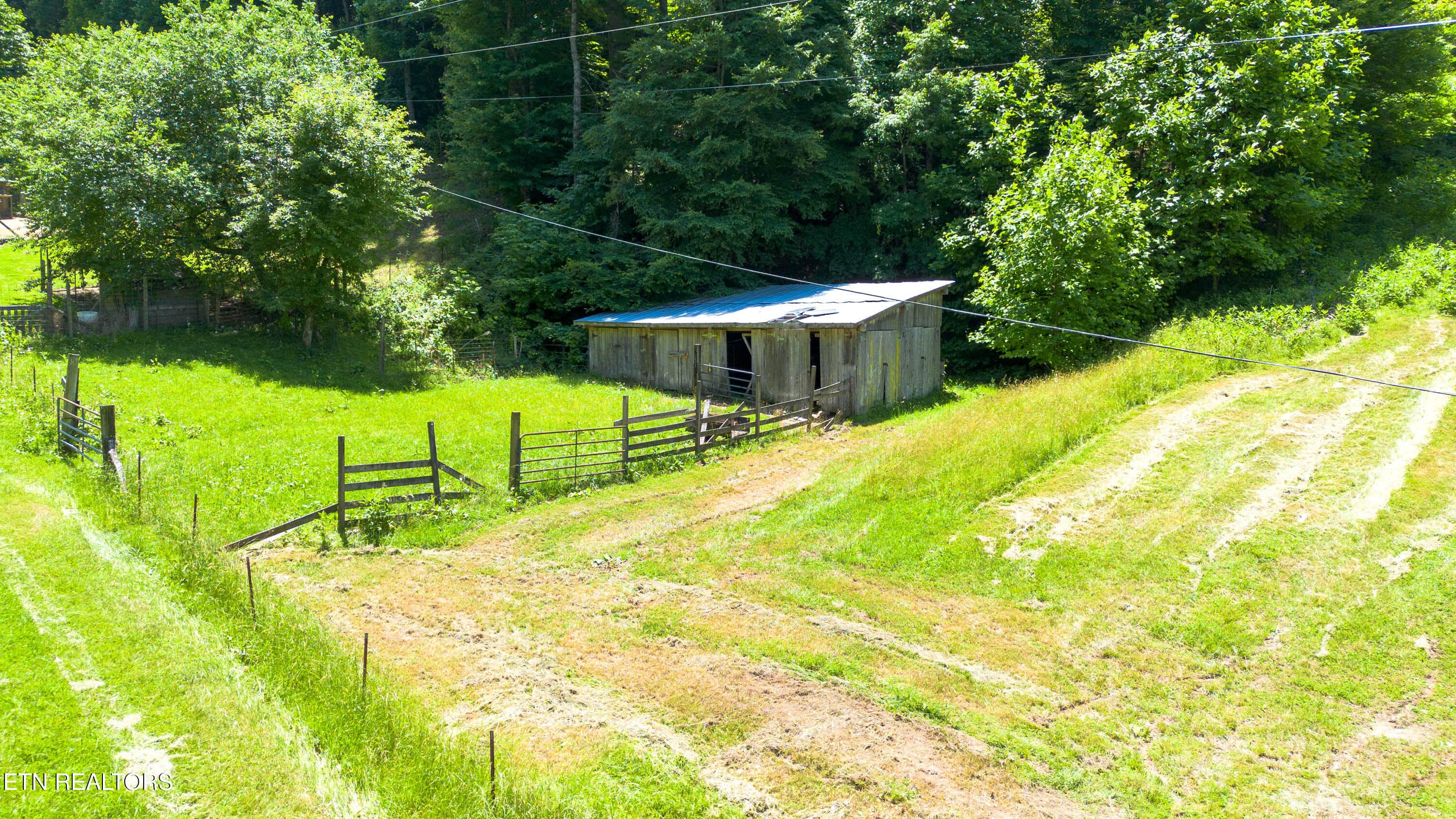 800 Tumbling Creek Rd-85 - 800 Tumbling Creek Rd, Erwin, TN 37650