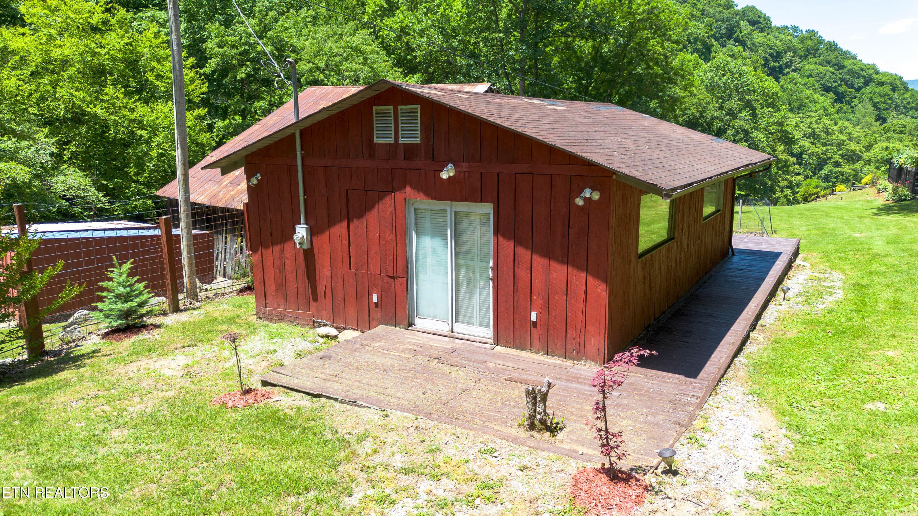 800 Tumbling Creek Rd-86 - 800 Tumbling Creek Rd, Erwin, TN 37650