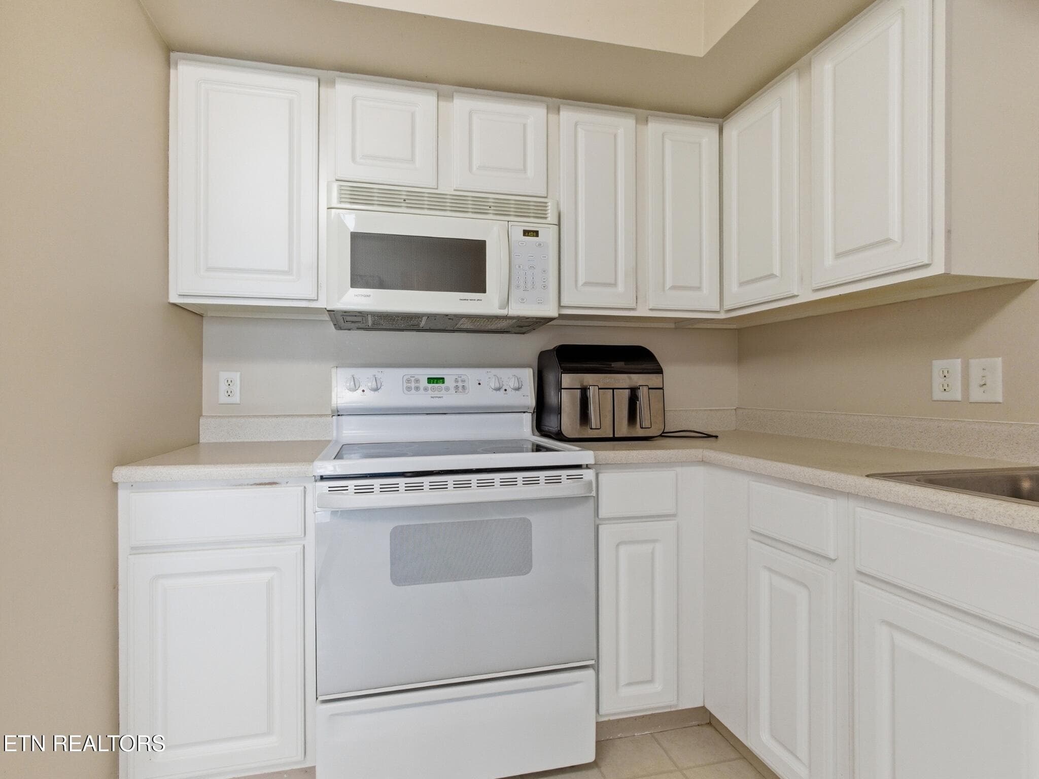 530 Orchard Valley Way - 530 Orchard Valley Way UNIT 622, Pigeon Forge, TN 37862
