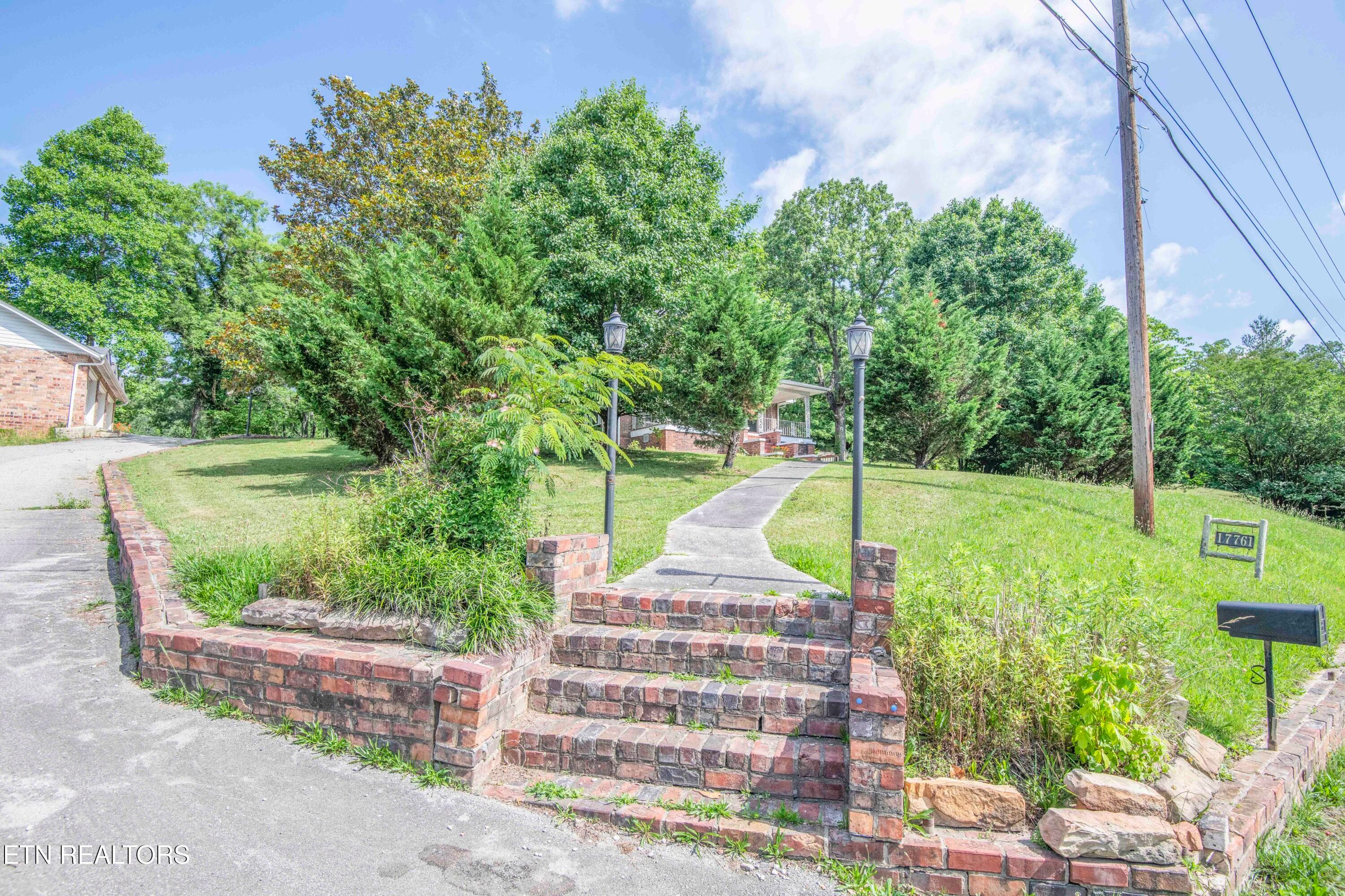 exterior 2_1 - 17761 Alberta St, Oneida, TN 37841