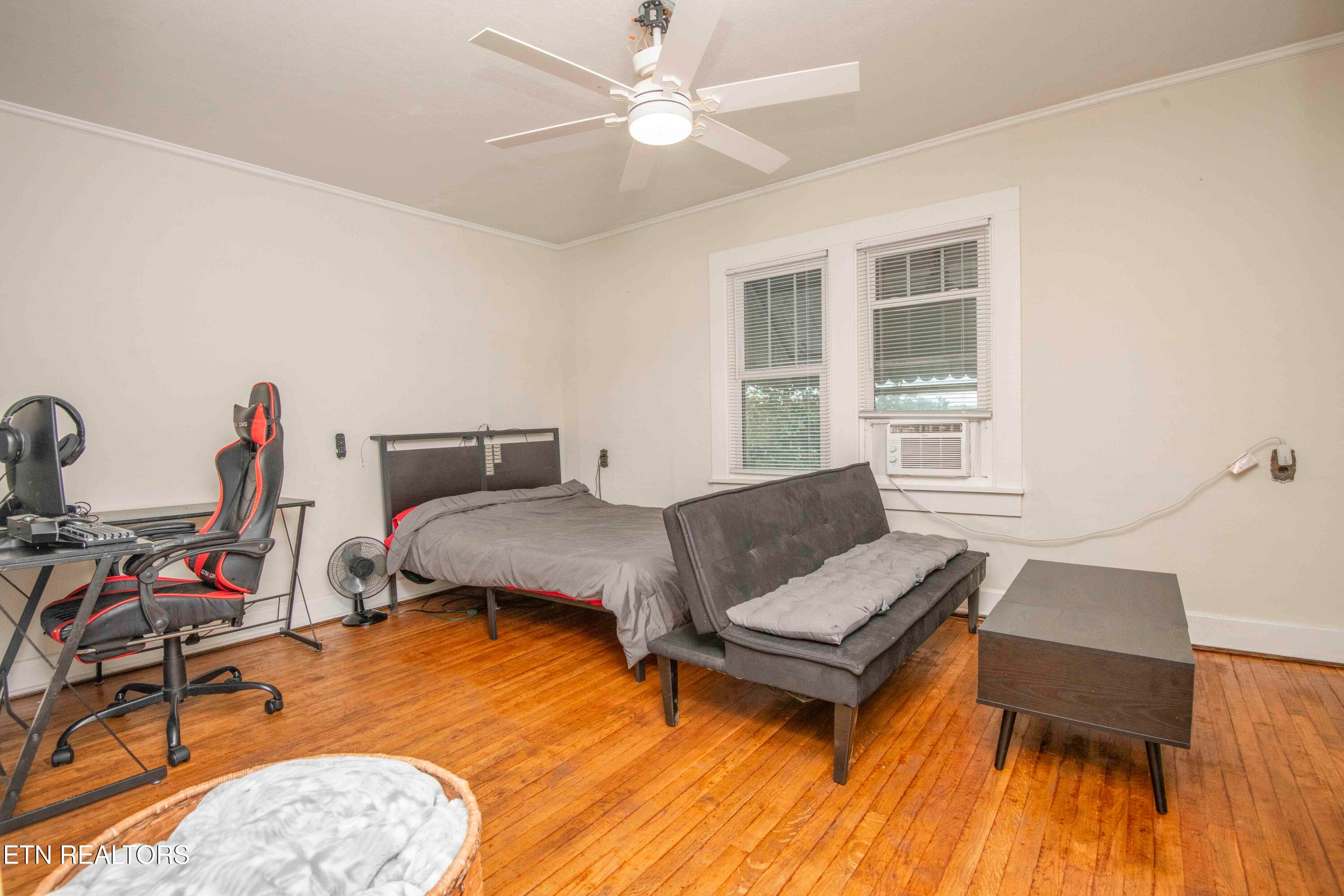 fourth bed_1 - 17761 Alberta St, Oneida, TN 37841