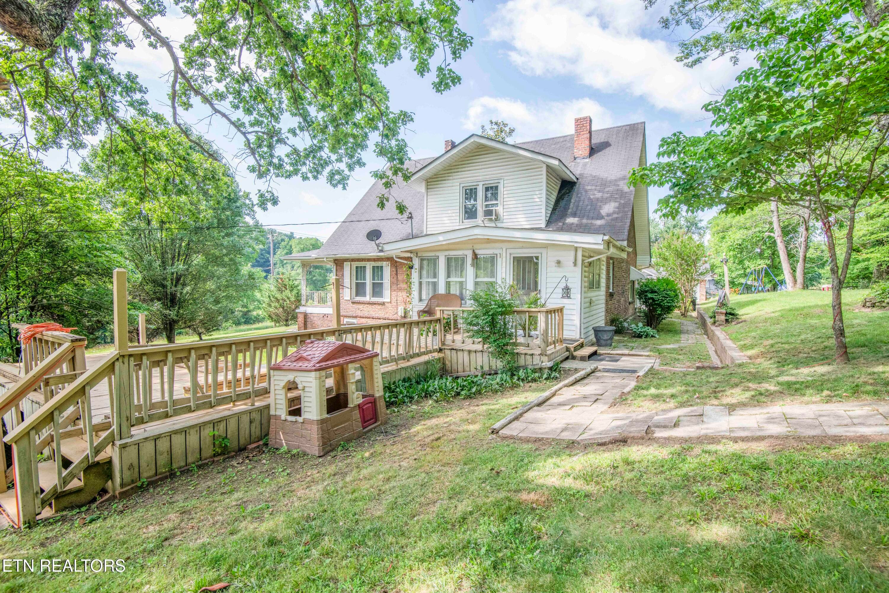 yard 14_1 - 17761 Alberta St, Oneida, TN 37841