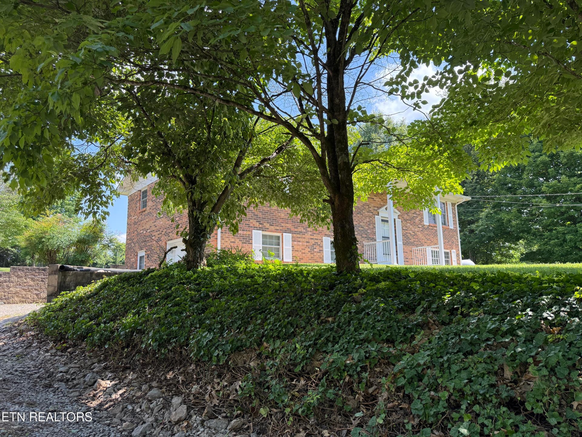IMG_5427 (1) - 4544 N Wildwood Rd, Maryville, TN 37804