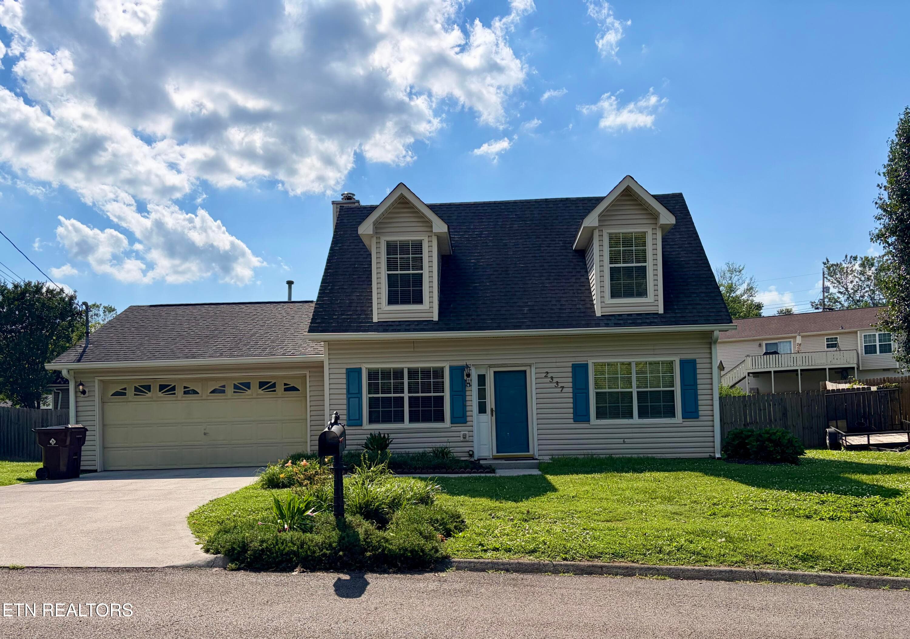 IMG_8709 - 2337 Scanlon Court, Powell, TN 37849