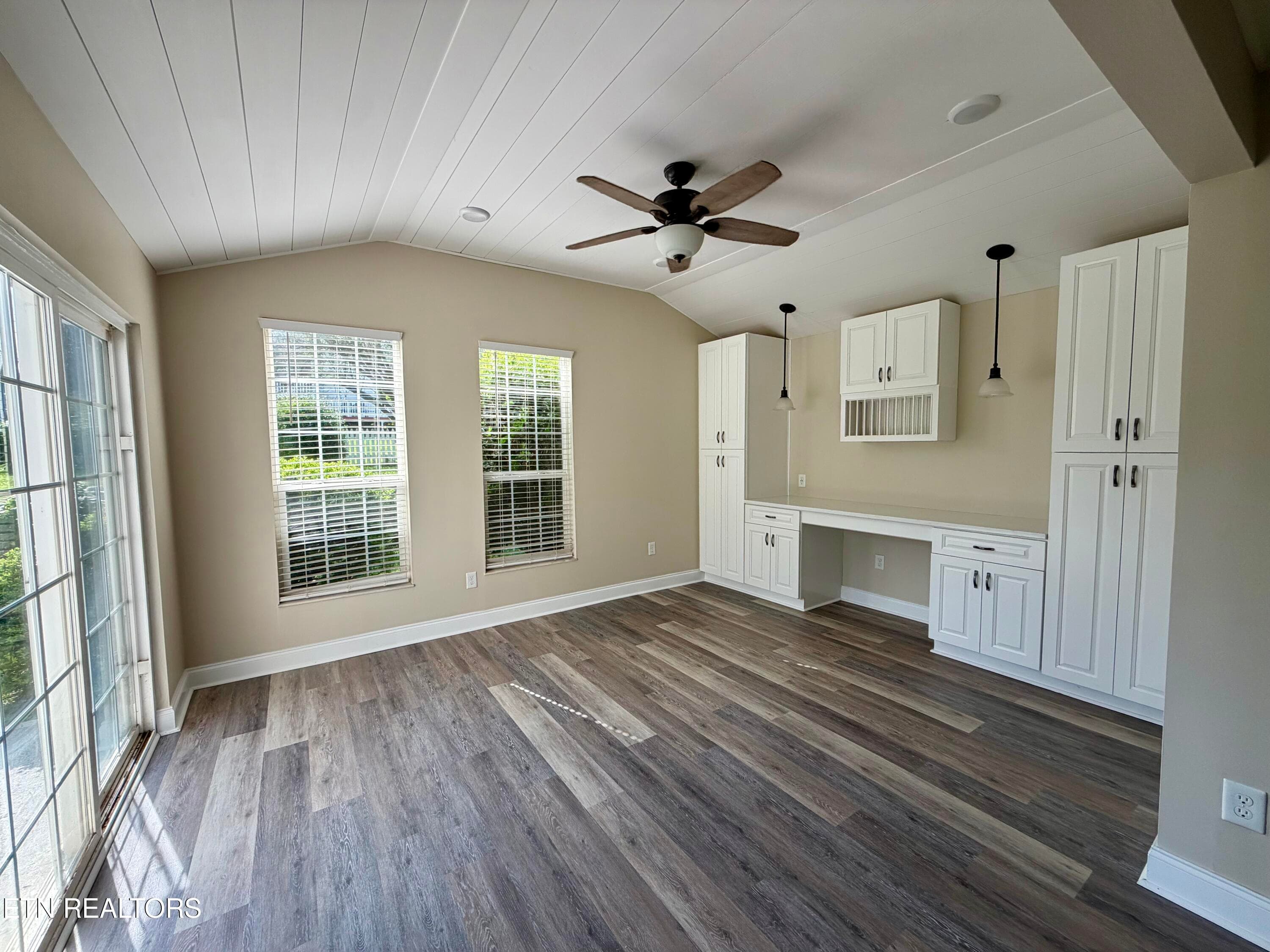 IMG_8715 - 2337 Scanlon Court, Powell, TN 37849