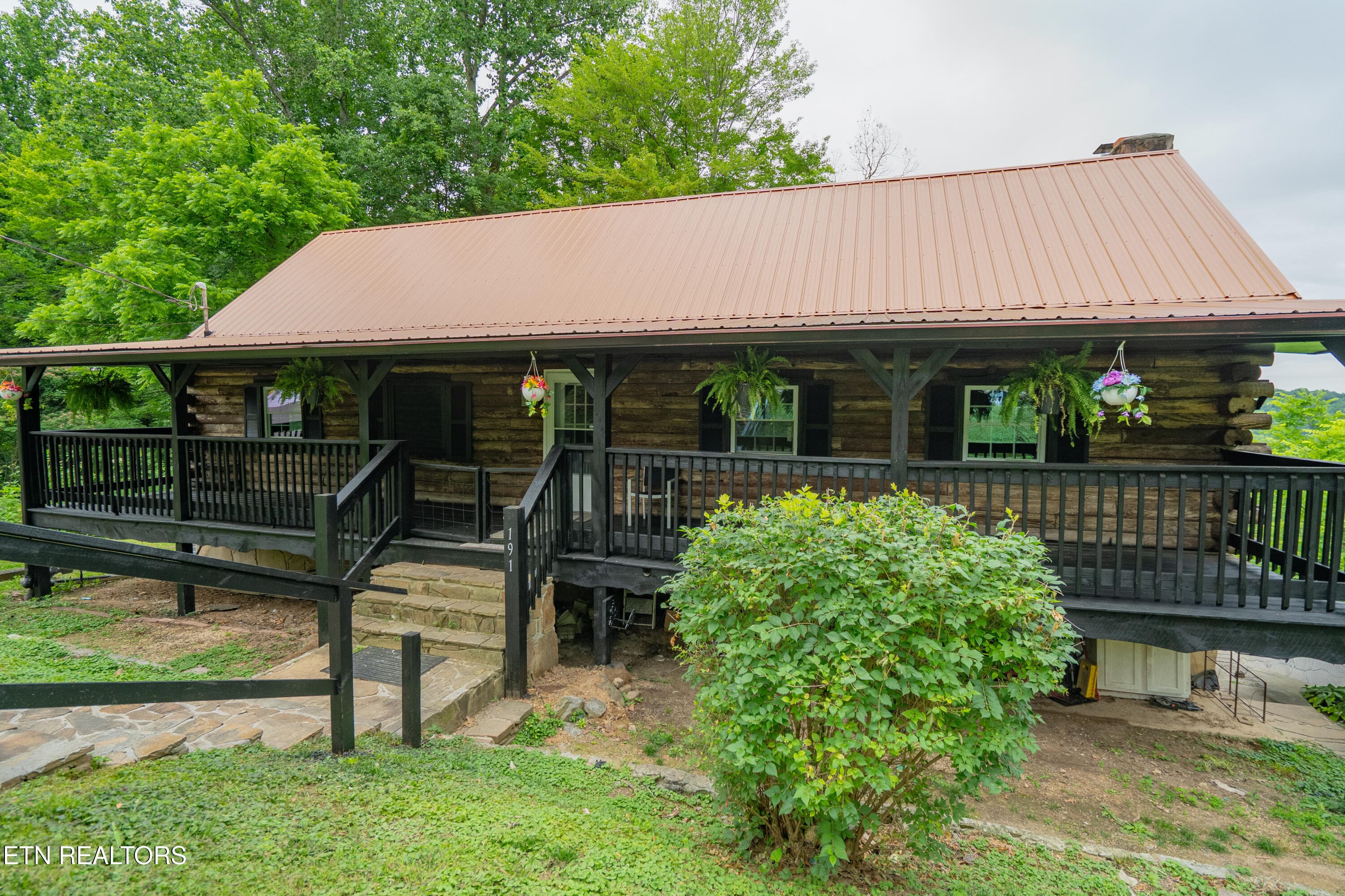 Hudson Lane - New Exterior Photos-3 - 191 Hudson Lane, Clinton, TN 37716, Clinton