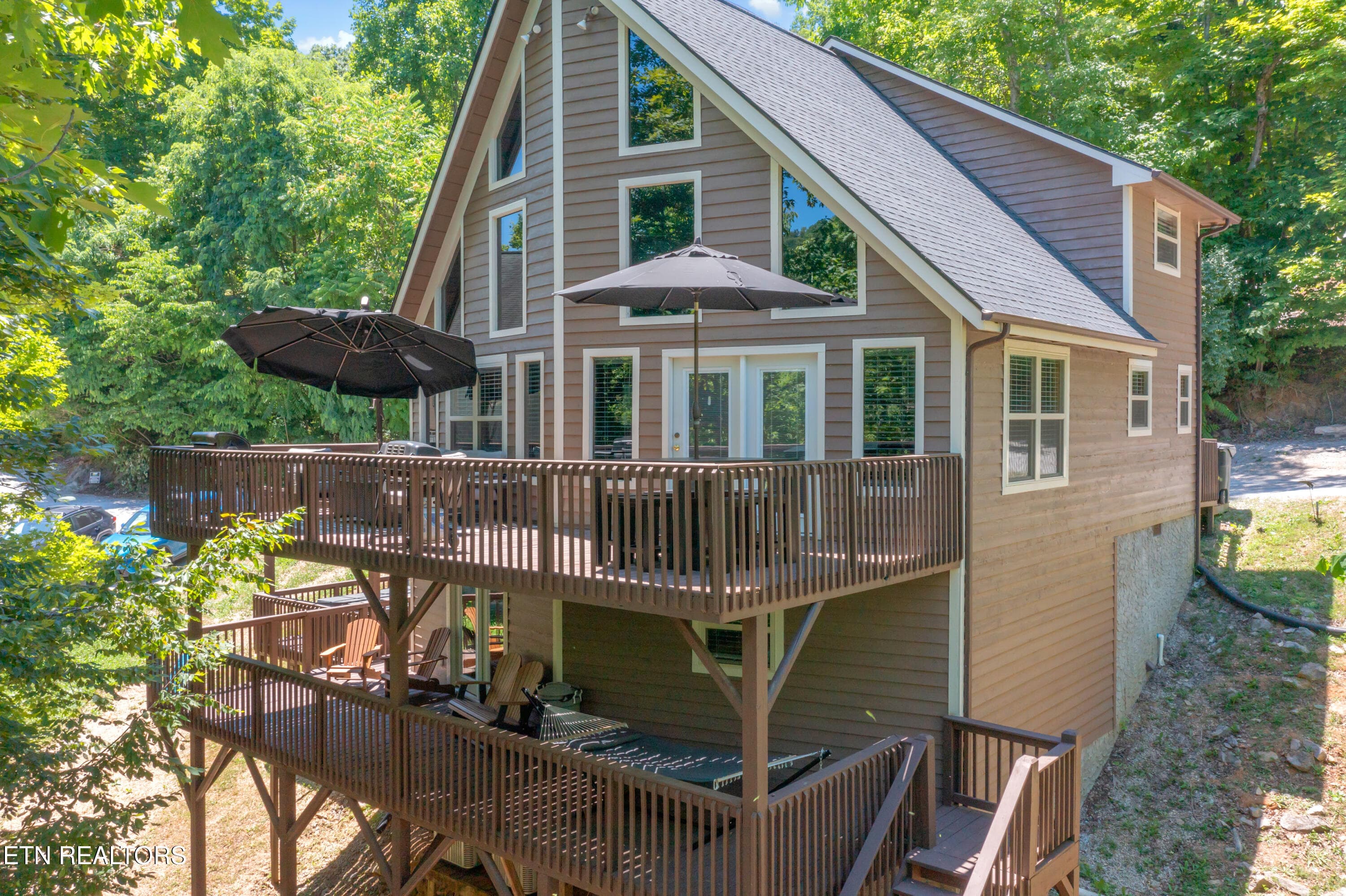 147 Flat Lake Circle, Speedwell, TN 37870