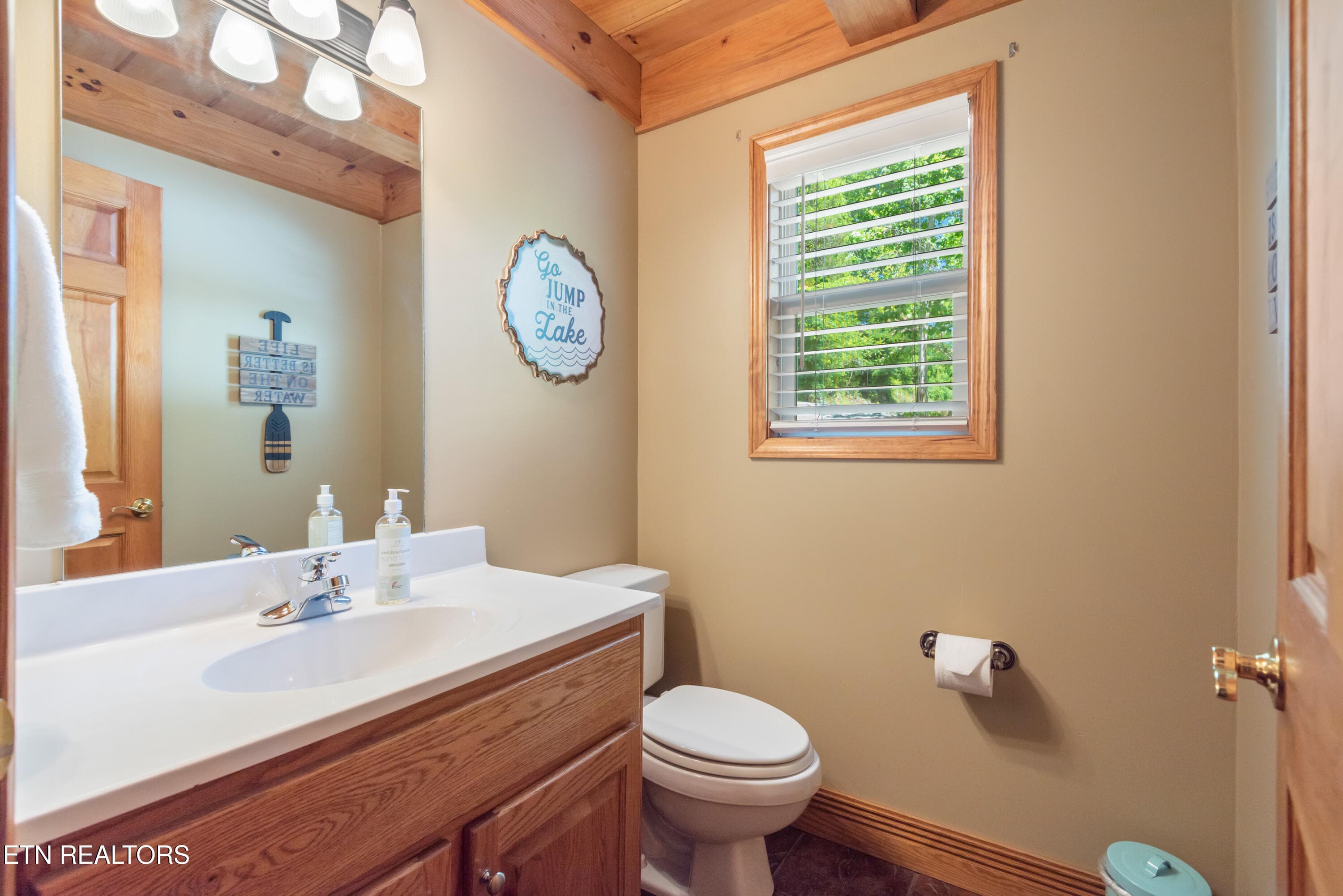 147 Flat Lake Circle - 147 Flat Lake Circle, Speedwell, TN 37870, Speedwell