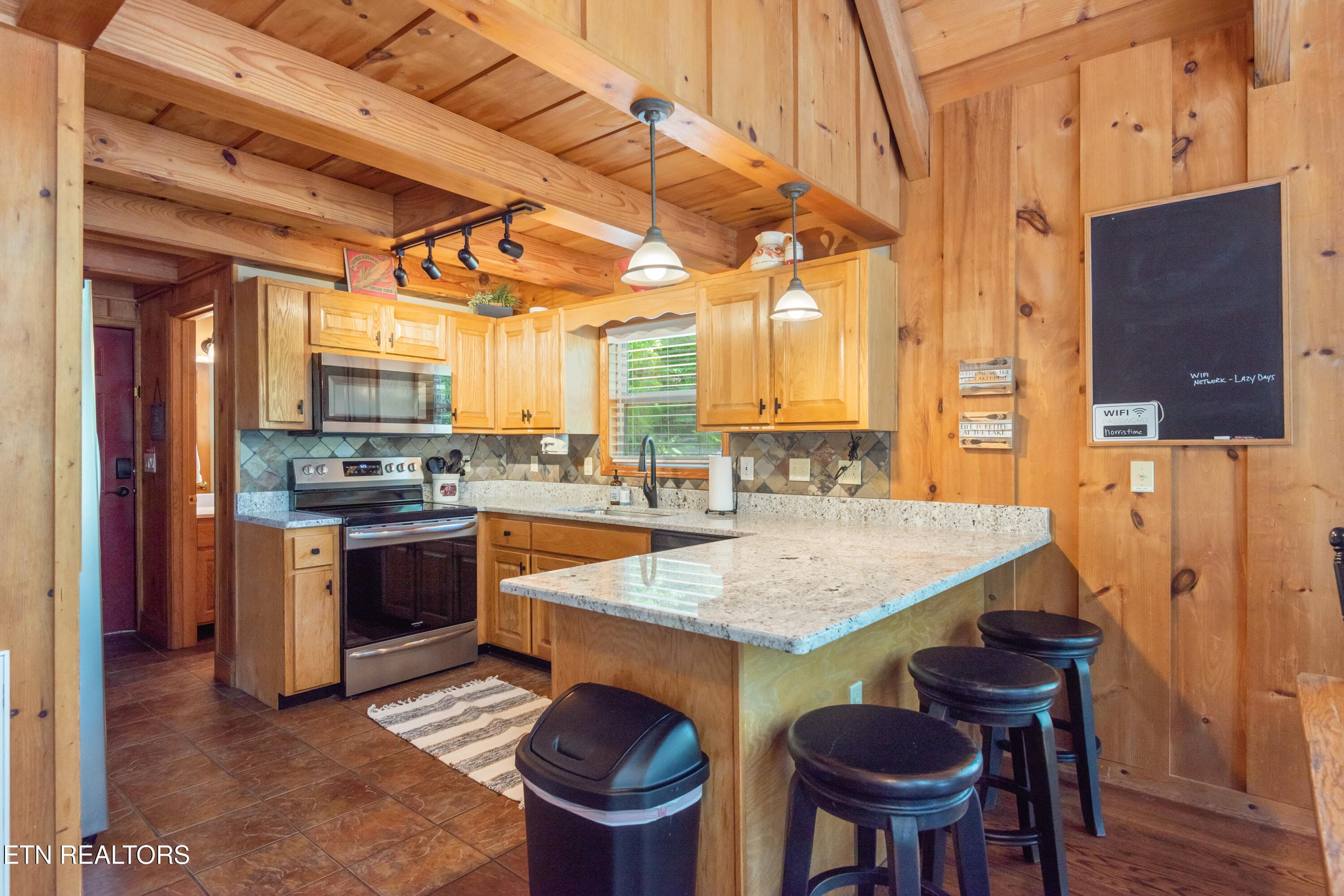 147 Flat Lake Circle-2 - 147 Flat Lake Circle, Speedwell, TN 37870, Speedwell