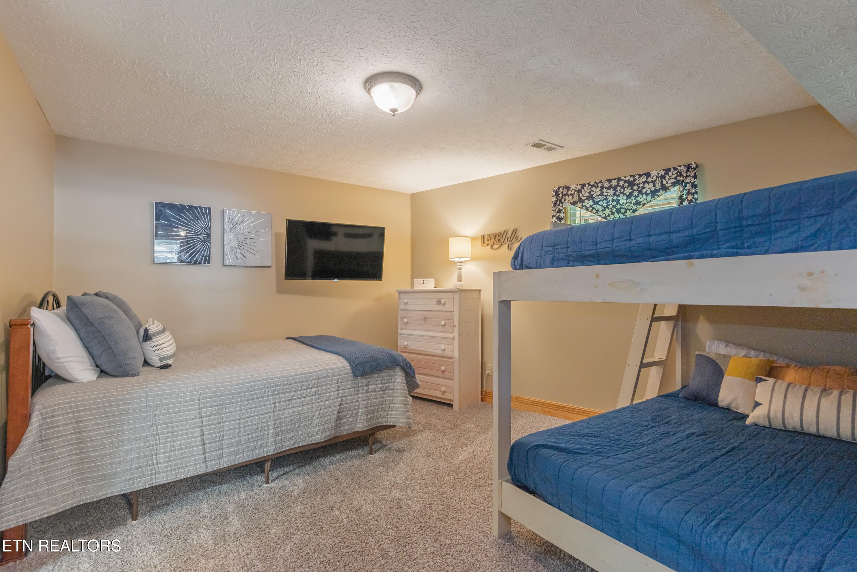 147 Flat Lake Circle-47 - 147 Flat Lake Circle, Speedwell, TN 37870, Speedwell