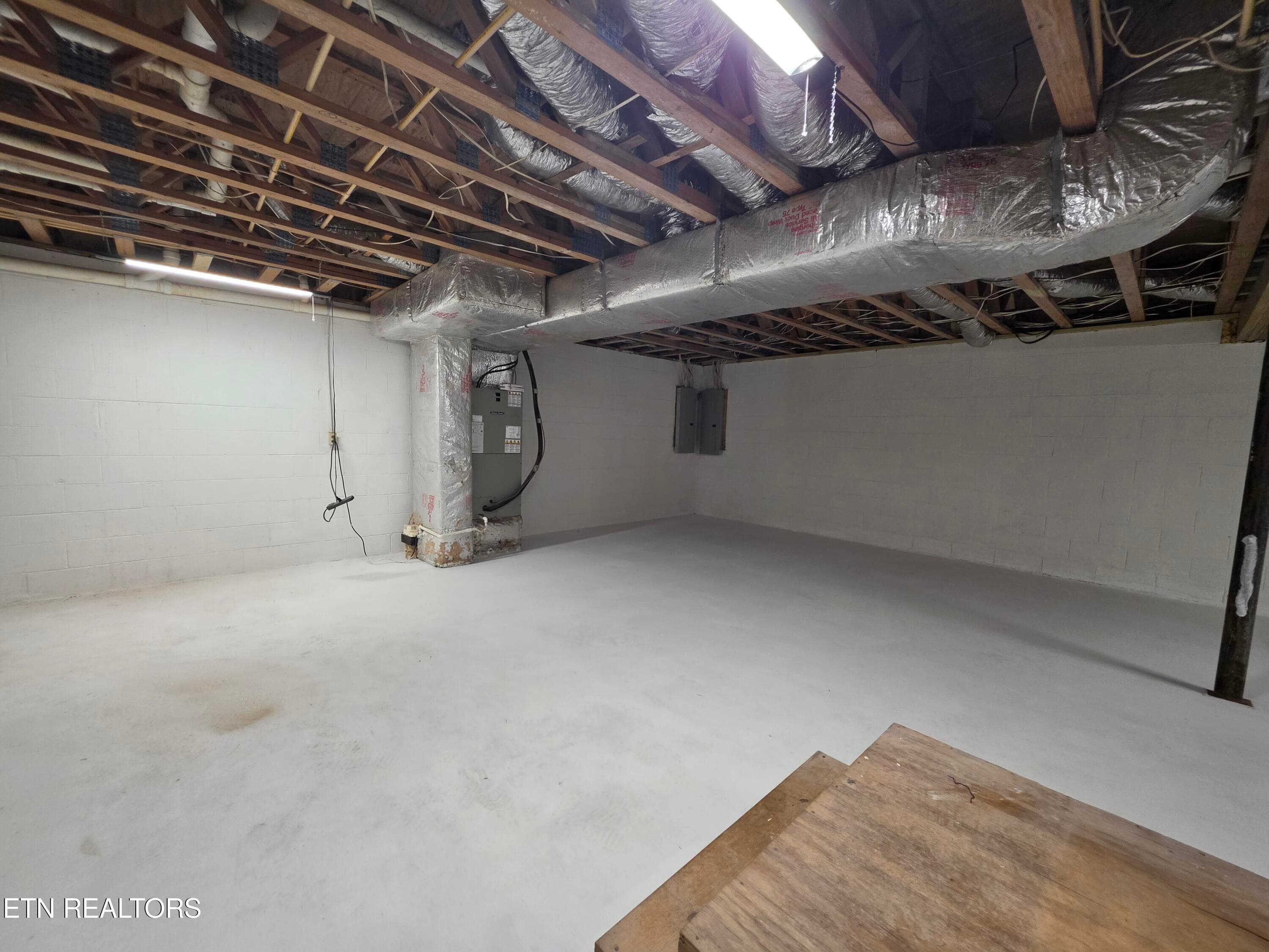 20260611_165139 - 264 Carlos Rd, Sneedville, TN 37869, Sneedville