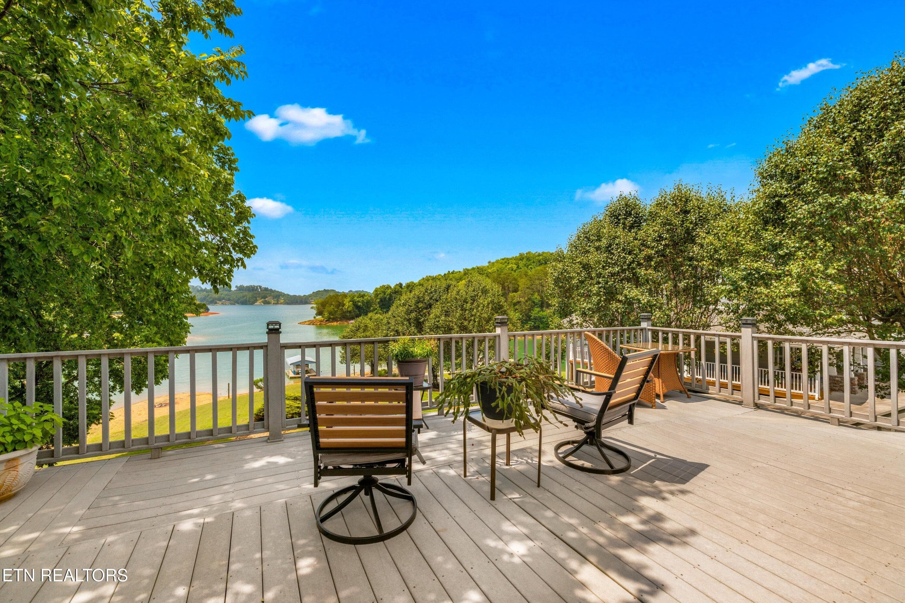 020-211MarinersLane-Dandridge-TN-37725-S - 211 Mariners Way, Dandridge, TN 37725, Dandridge
