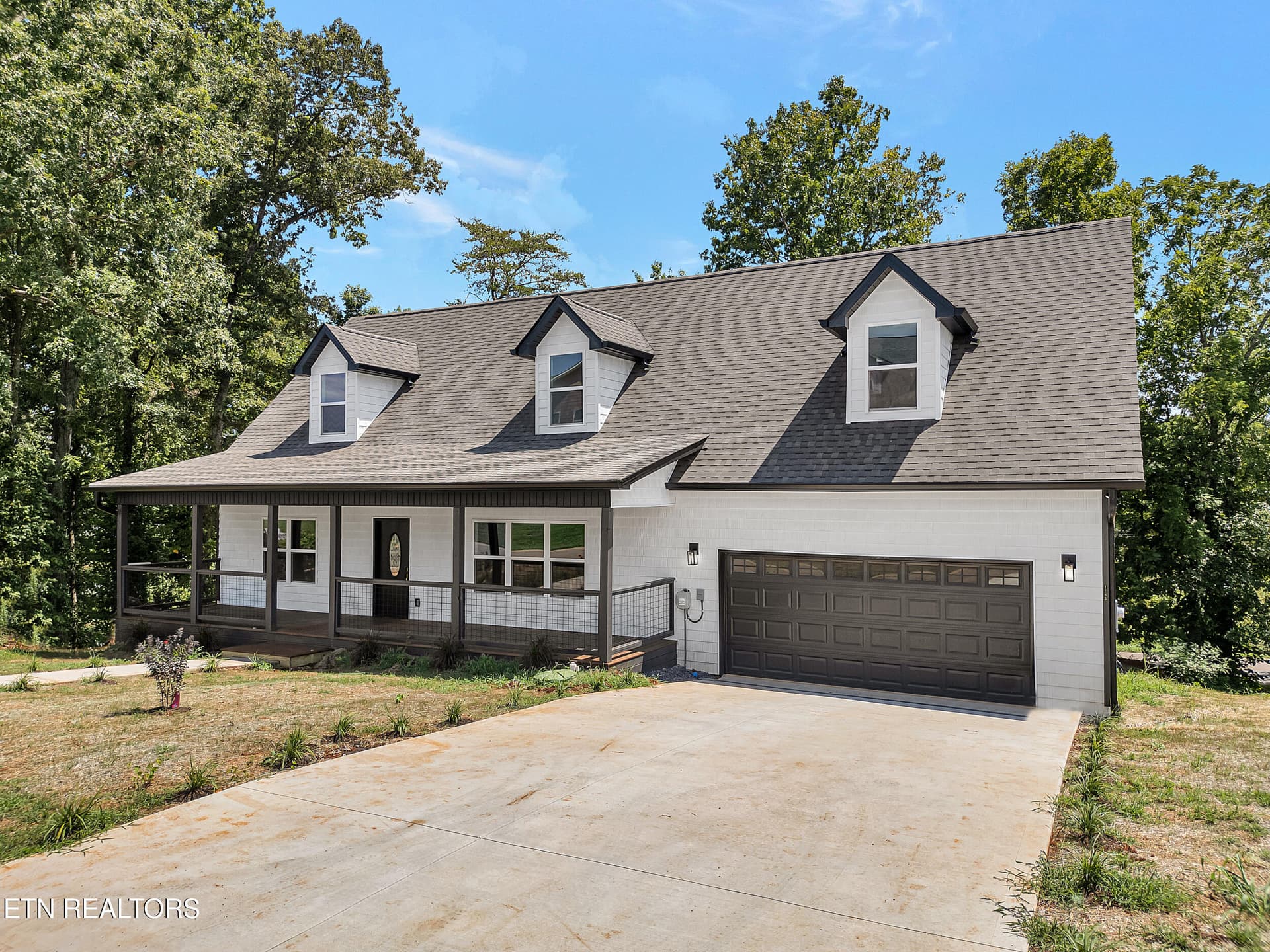 002_SZEs - 1283 Lori Ellen Court, Sevierville, TN 37876