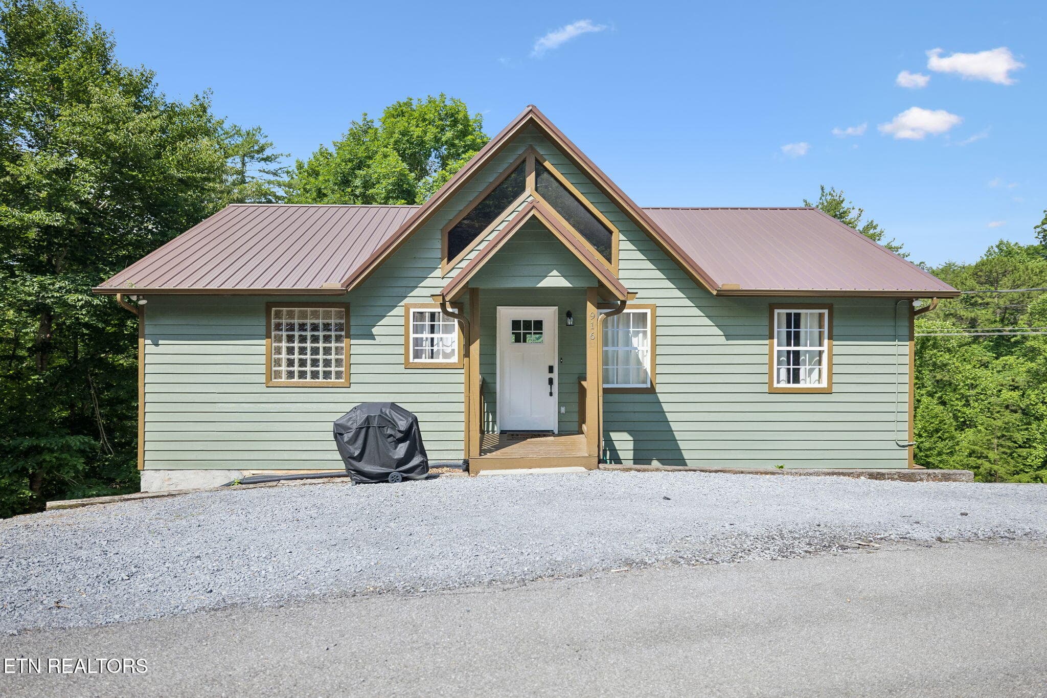 3-916 Hideaway Hills Cir - 003 - 916 Hideaway Hills Circle, Sevierville, TN 37862