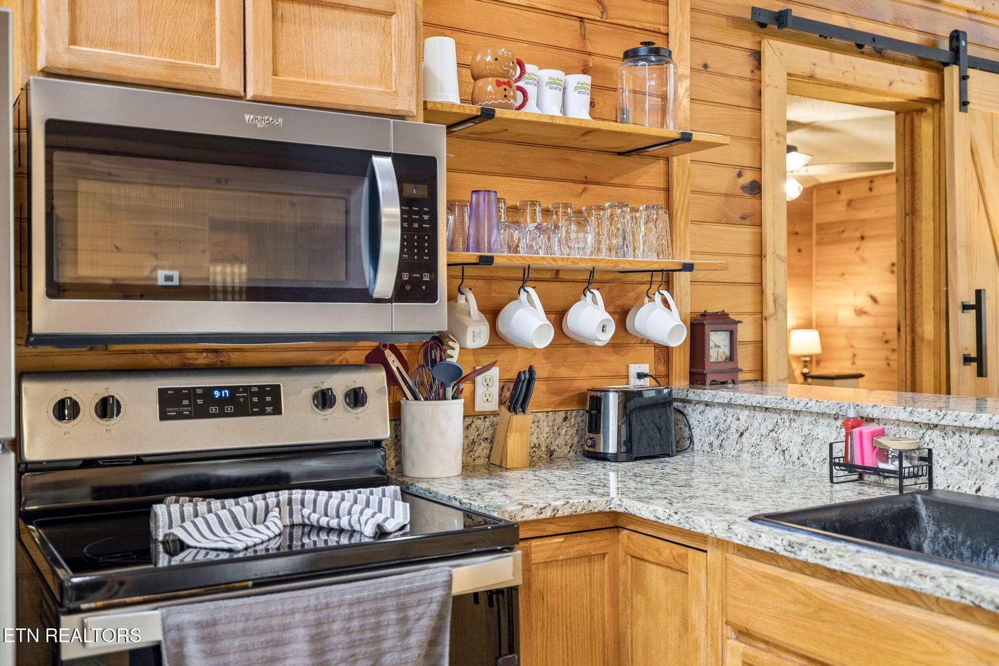 9-916 Hideaway Hills Cir - 009 - 916 Hideaway Hills Circle, Sevierville, TN 37862