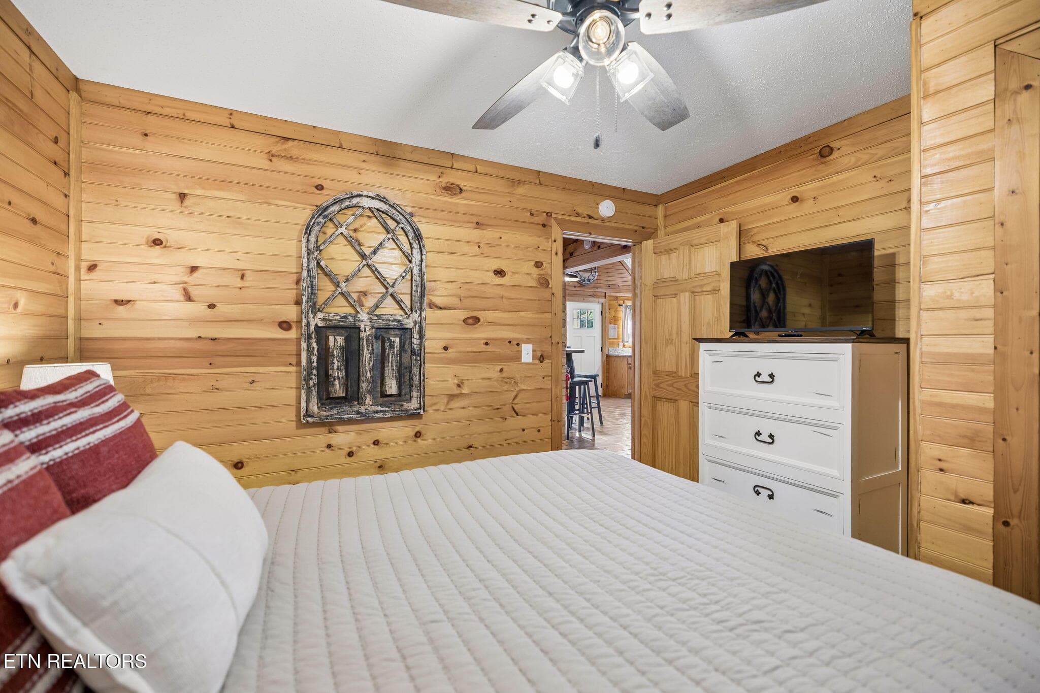 22-916 Hideaway Hills Cir - 022 - 916 Hideaway Hills Circle, Sevierville, TN 37862