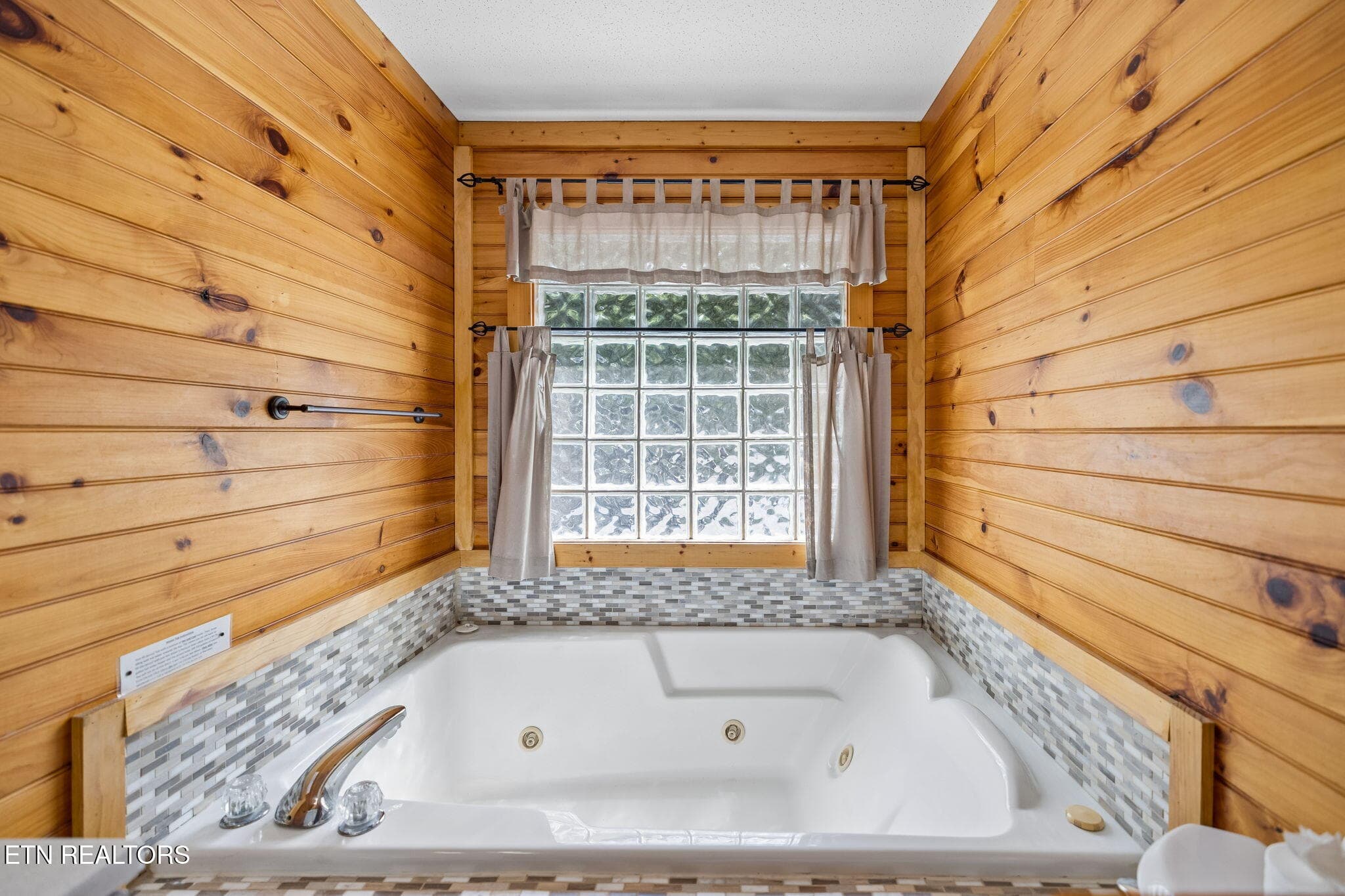26-916 Hideaway Hills Cir - 026 - 916 Hideaway Hills Circle, Sevierville, TN 37862