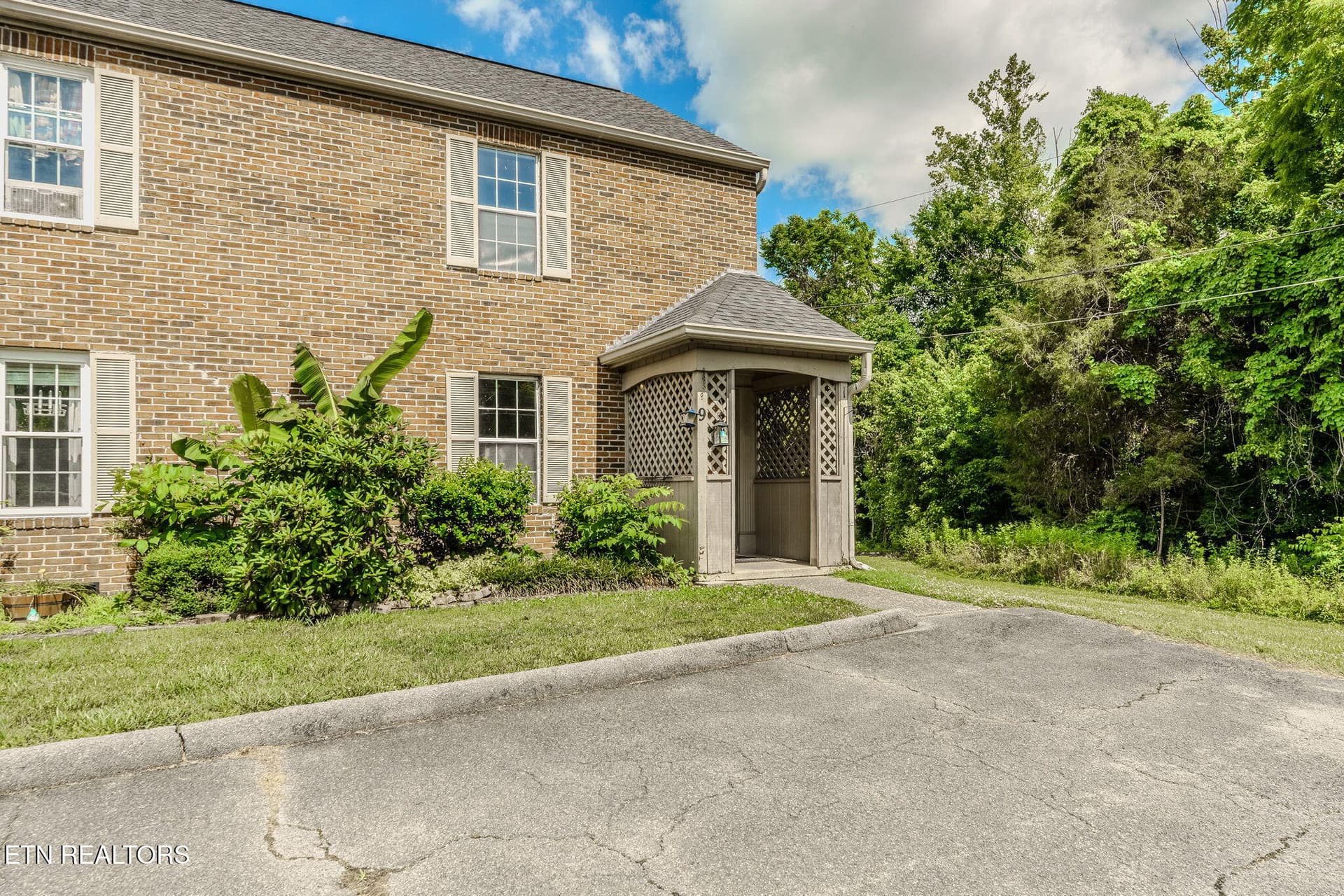 19-web-or-mls-_DSC3988-HDR - 405 Eastley Court #9, Kingsport, TN 37660