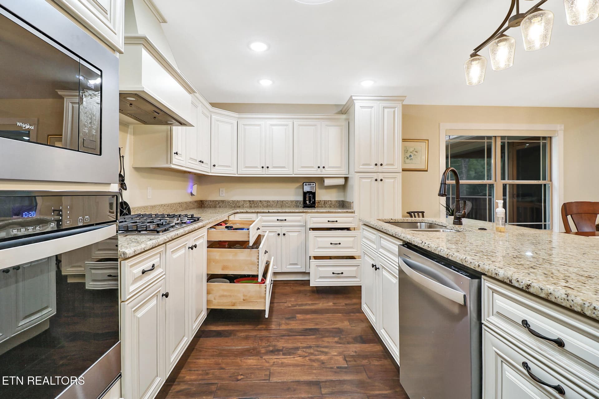 Drawer Storage - 23 Dove Cote Terrace, Crossville, TN 38558