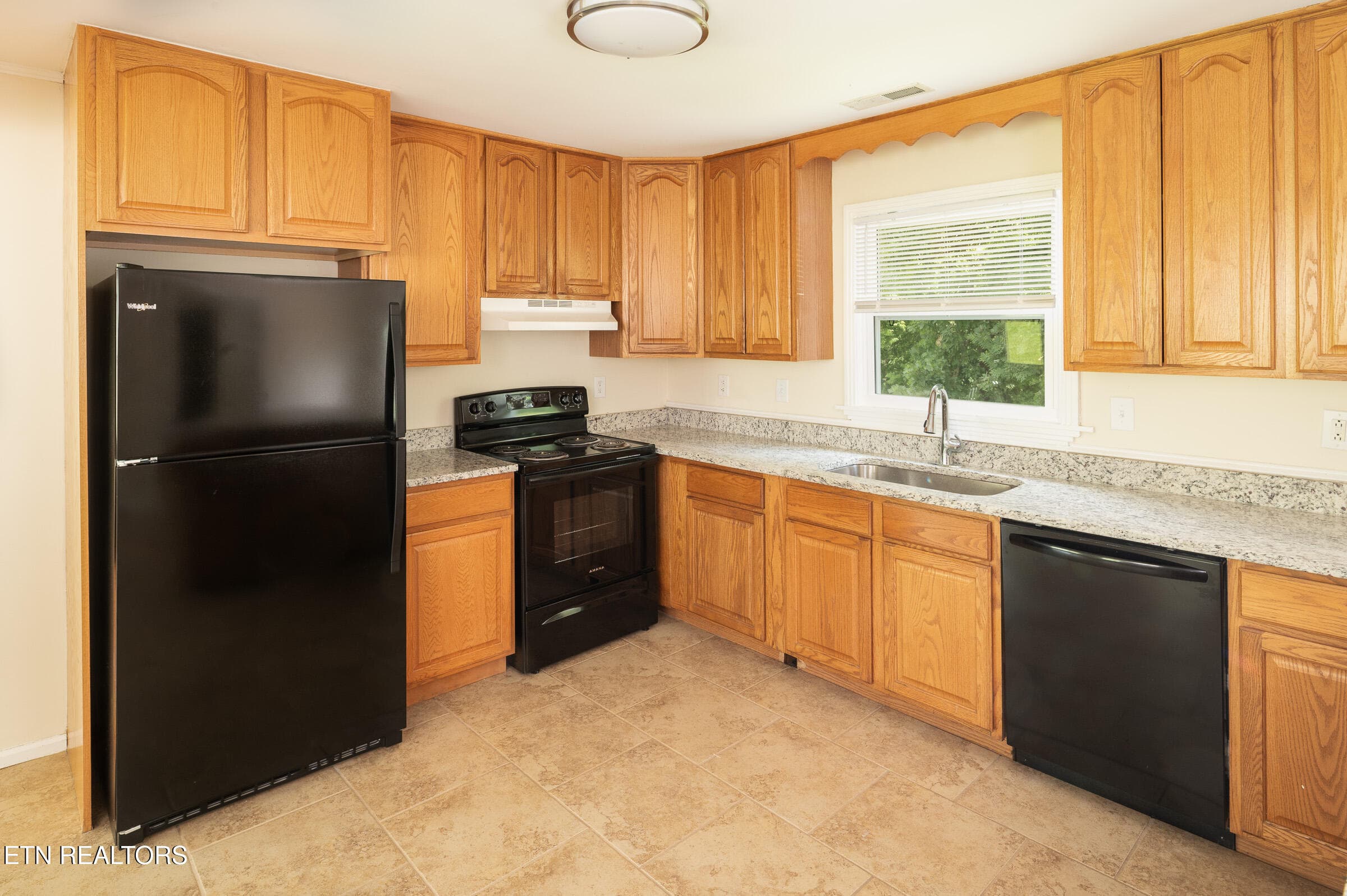 Updated Kitchen - 4300 Crosby Drive, Knoxville, TN 37909, Knoxville