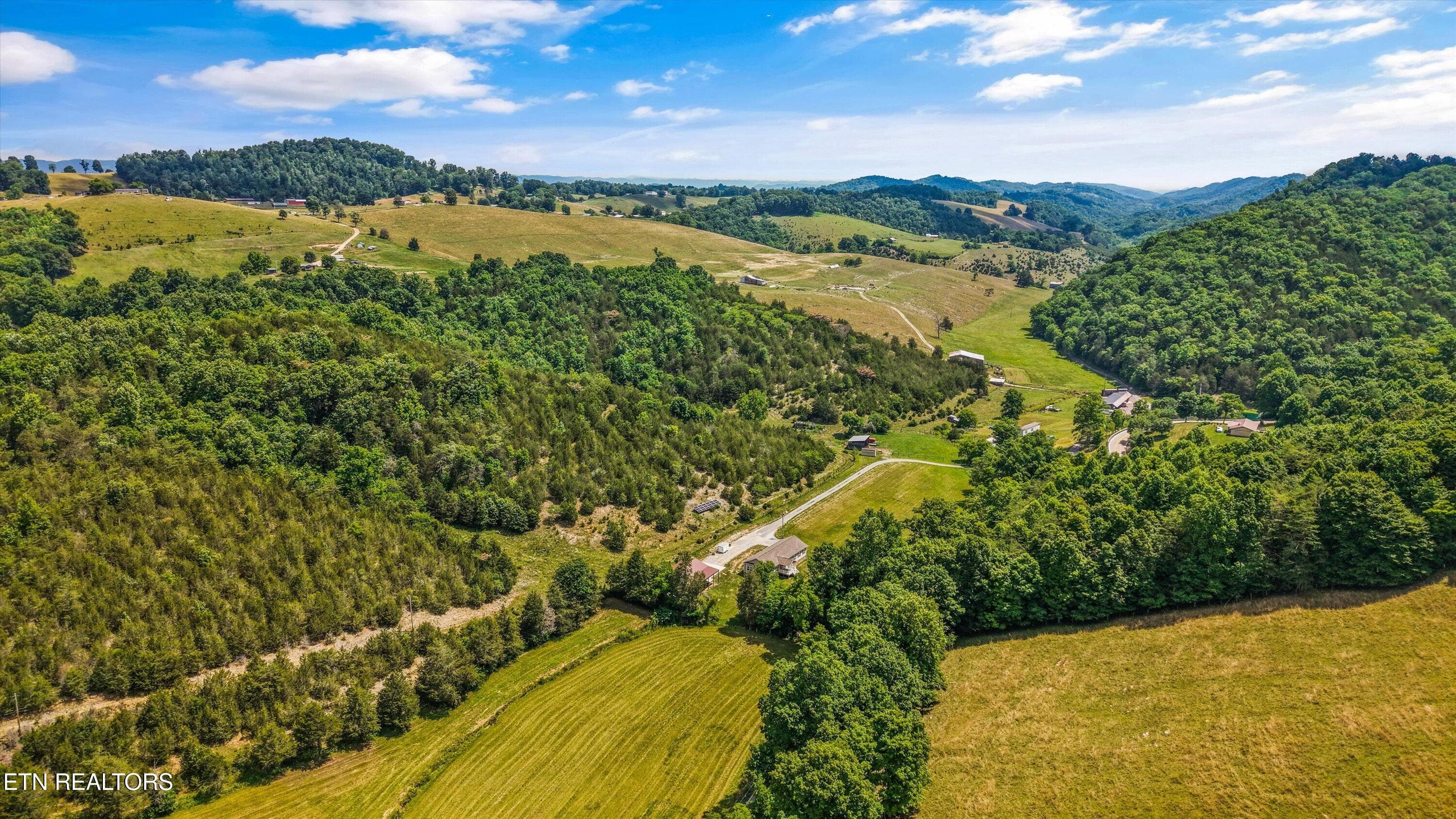 50-2974 Stoney Gap Rd 46 - 2974 Stoney Gap Rd, Sneedville, TN 37869, Sneedville